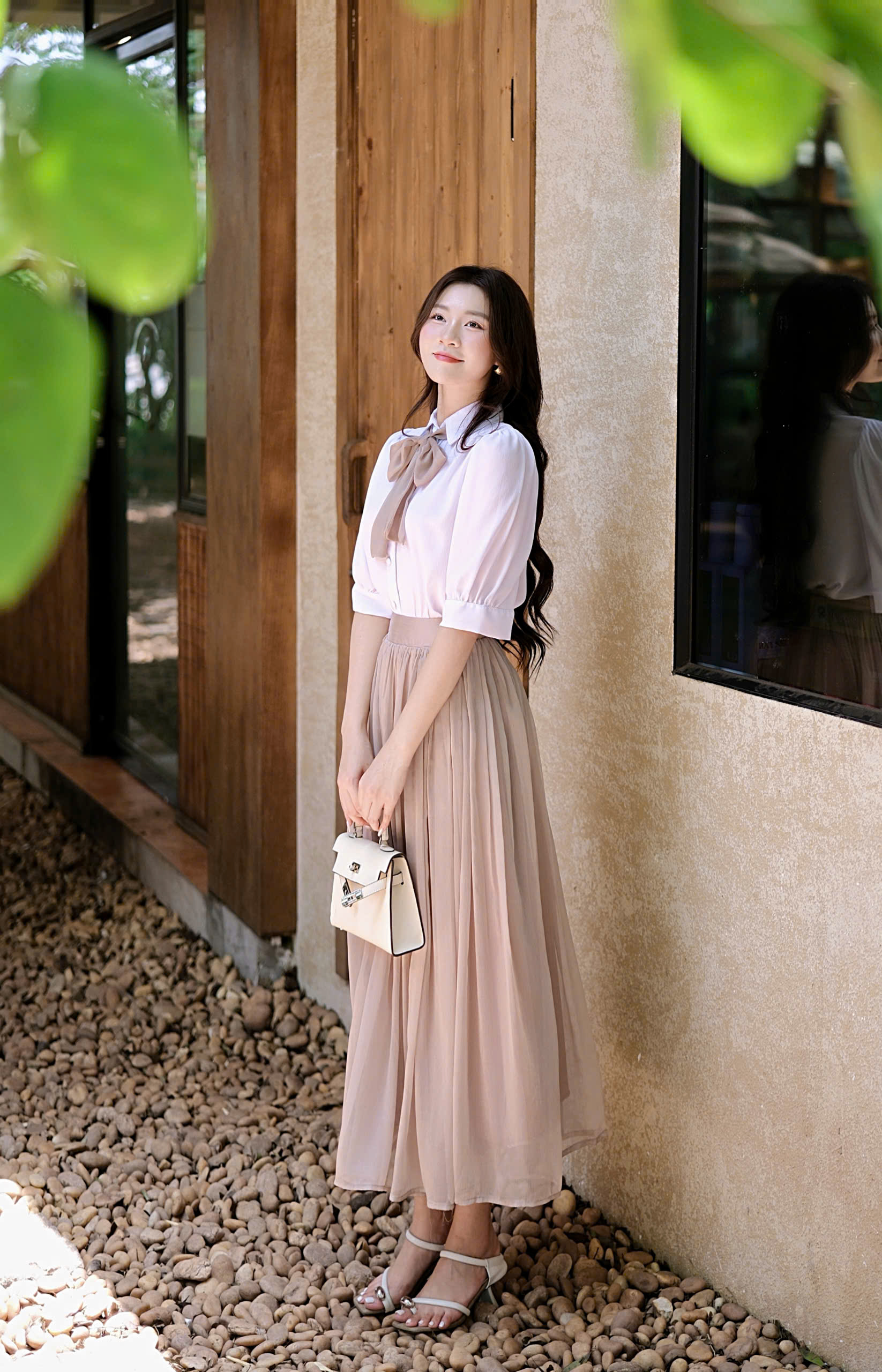 ADELINE HOUSE- Set Tiểu Thư Áo Sơ Mi Nơ Cổ Chân Váy Midi Xếp Ly- TK28.1 NÂU SIZE XS S M L XL 2XL 3XL 4XL