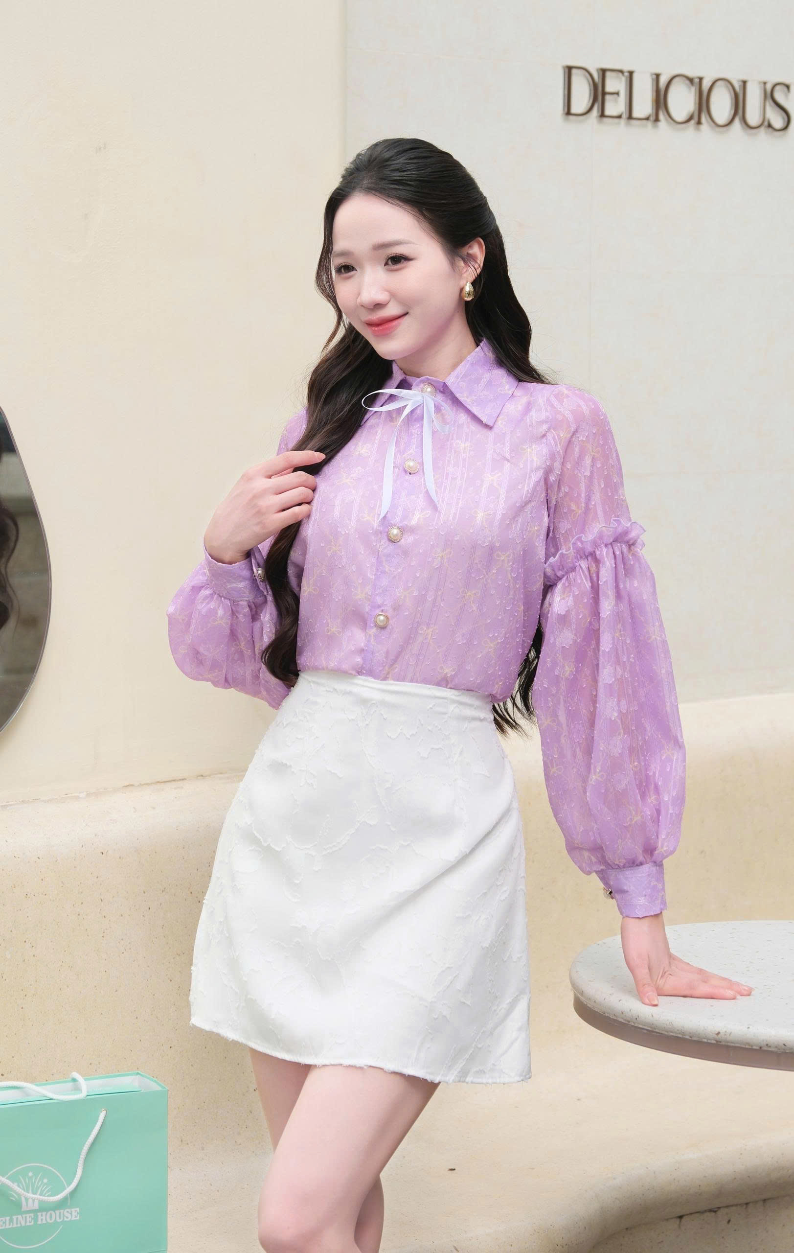 Adeline house - Chân váy MINI dáng A màu trắng thêu ren - TK137.3