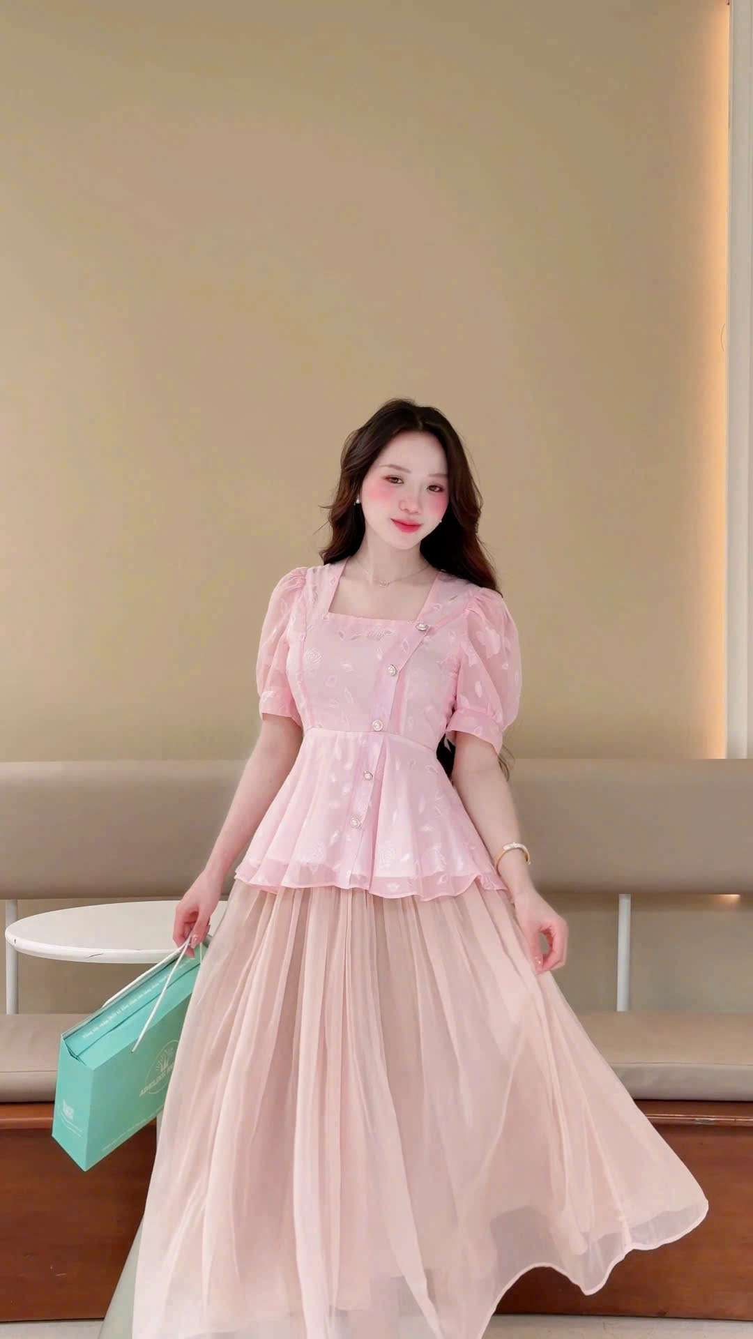 ADELINE HOUSE -  SET ÁO VOAN TIỂU THƯ TAY PHỒNG + CHÂN VÁY MIDI DÀI- TK 181.2+166.3