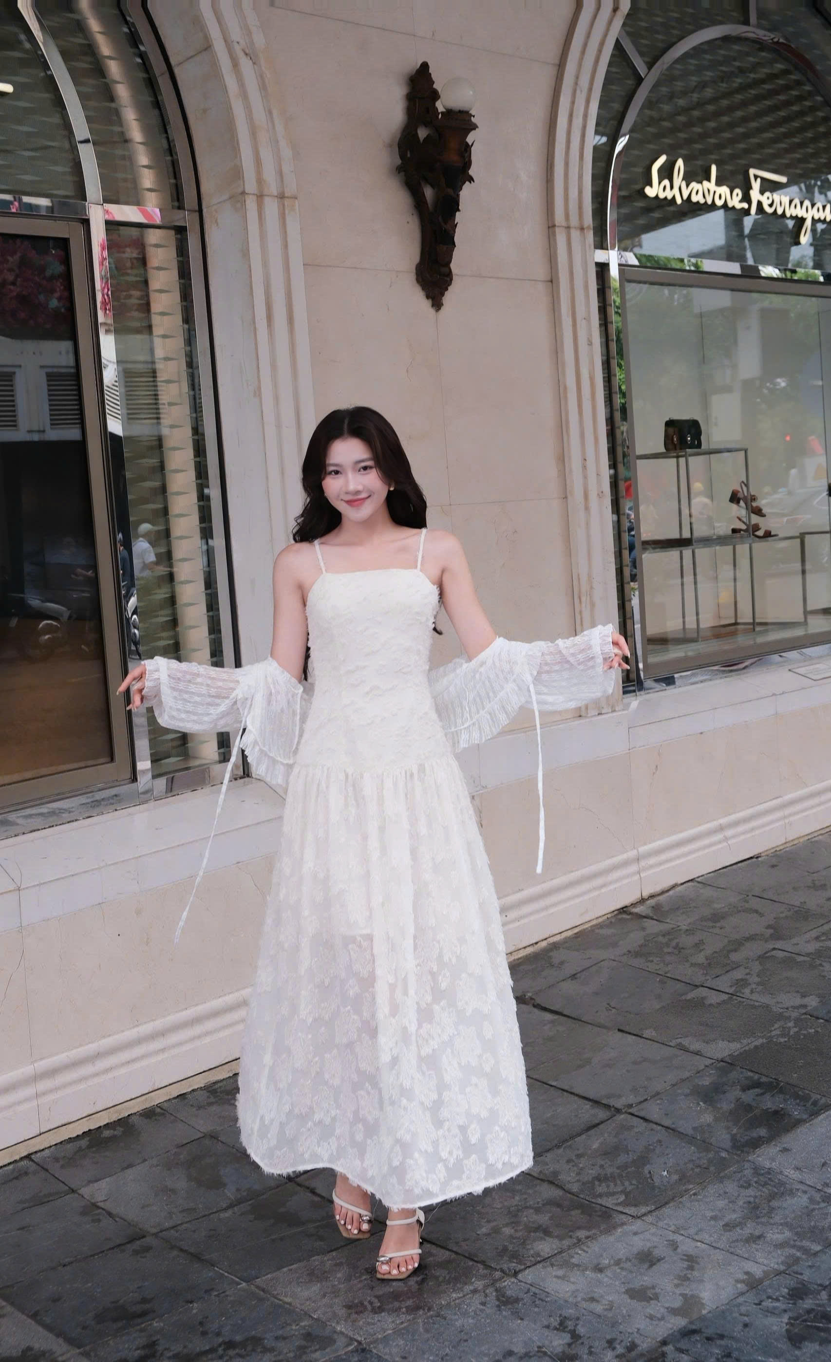 ADELINE HOUSE- Váy Trắng Ren Tiểu Thư “Pure Grace”Elise Ruffle Midi Adeline Dress –TK80.1