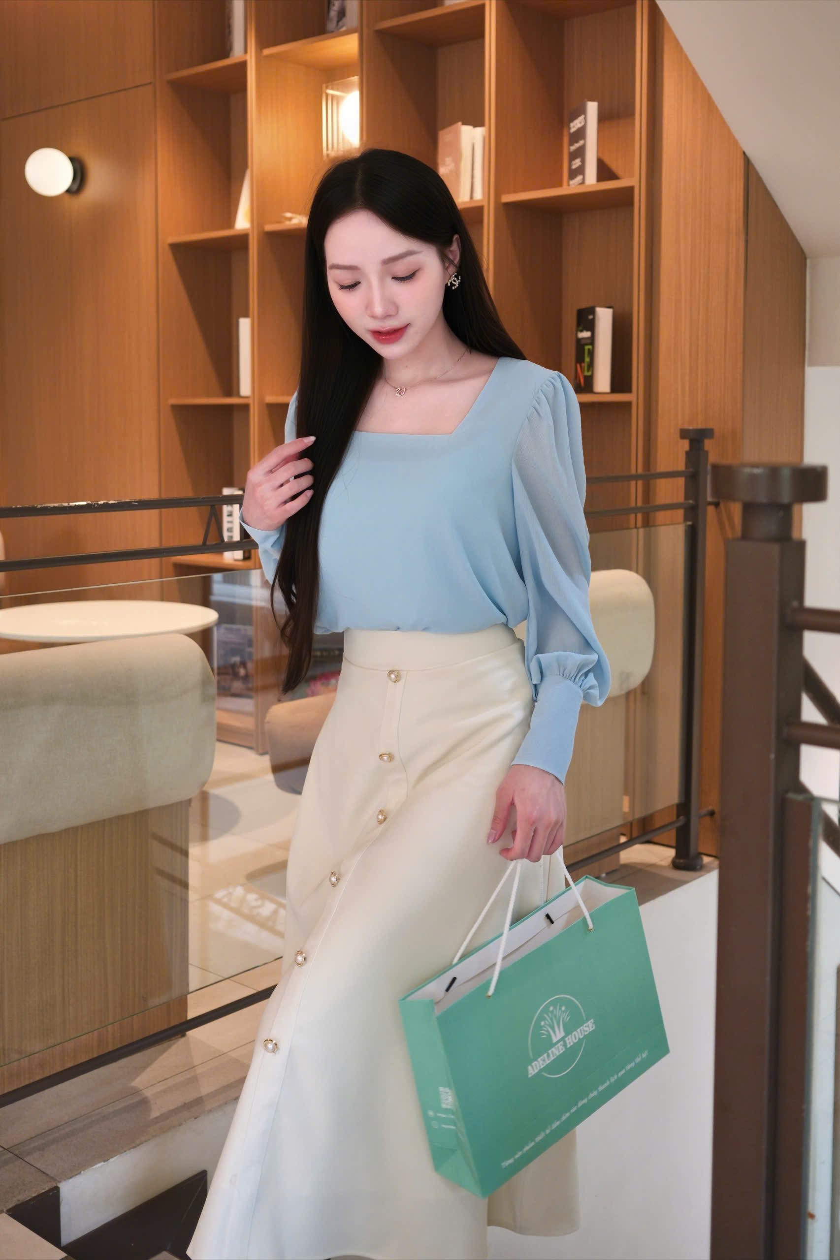 ADELINE HOUSE- SET XANH DƯƠNG PASTEL – CHÂN VÁY KEM DÁNG A- TK163.1