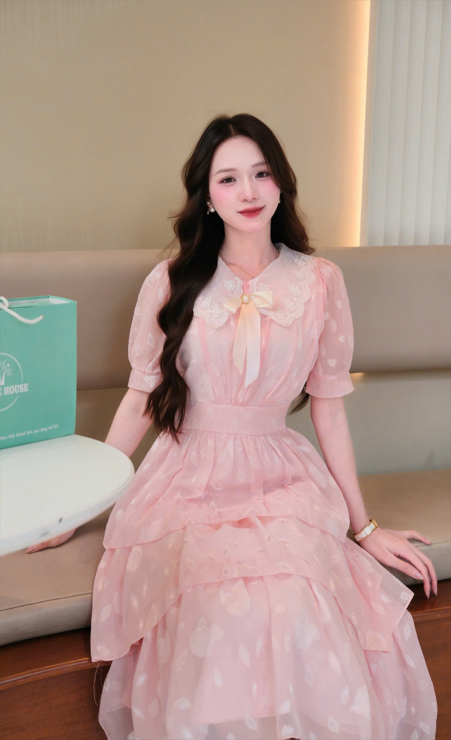 ADELINE HOUSE -  VÁY HỒNG NGỌT NGÀO KIÊU SA – TK 200.2