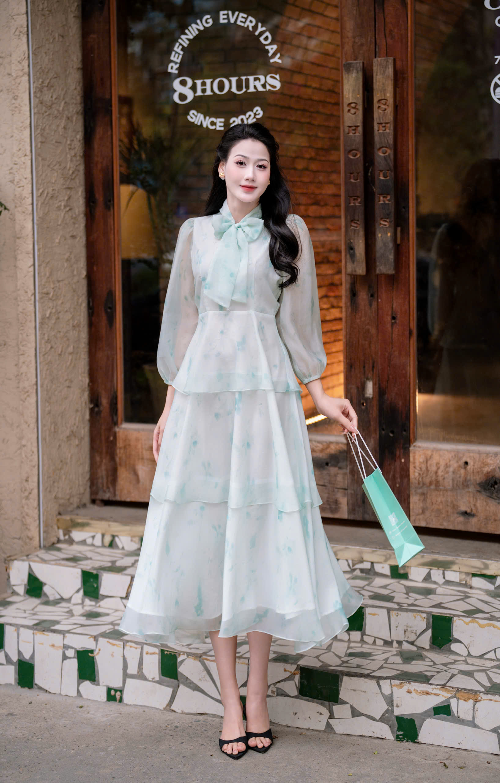 ADELINE HOUSE- Váy Voan 3 tầng nơ cổ Dew Blossom – ADELINE TK148.1 Xanh