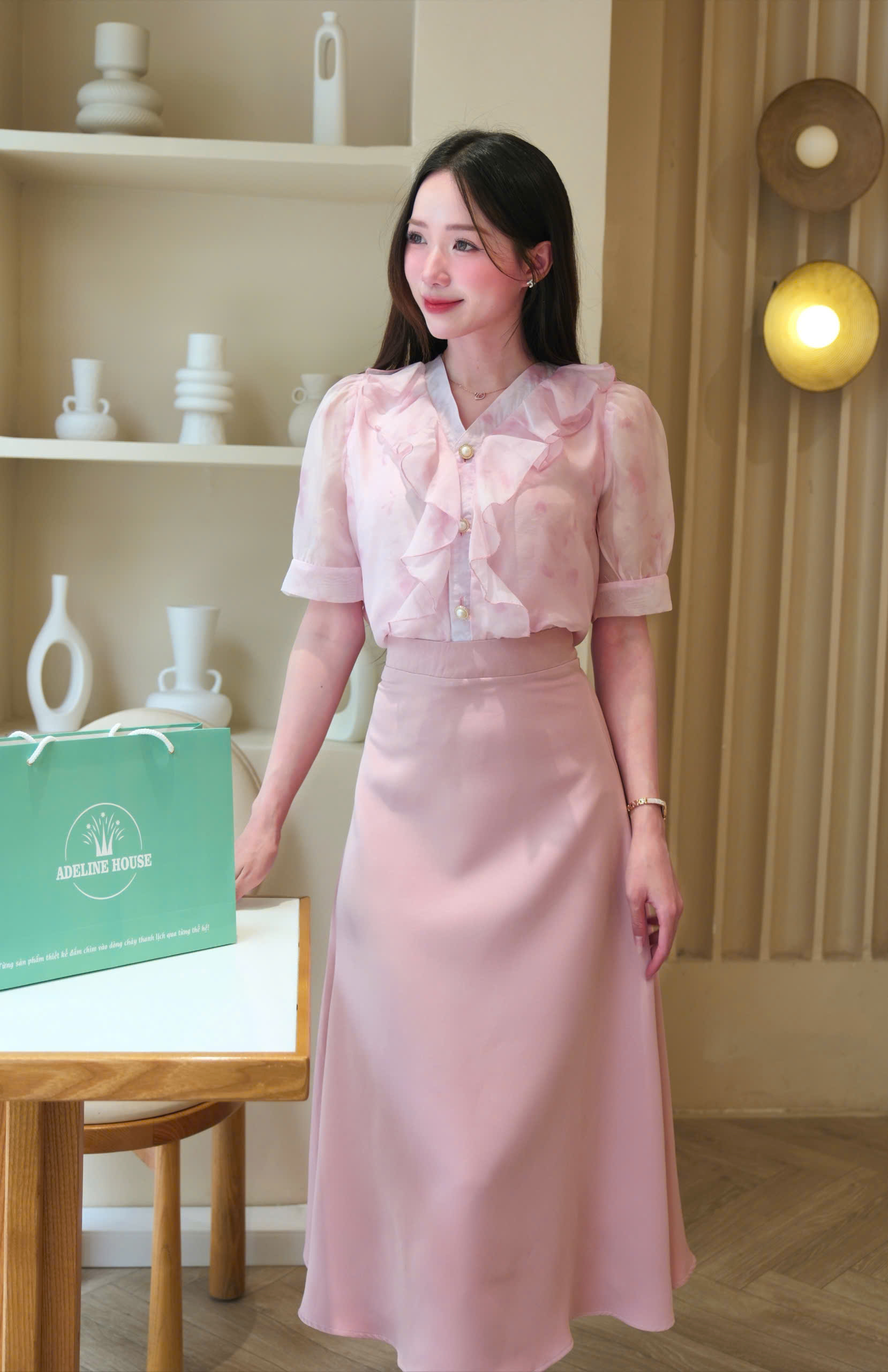 ADELINE HOUSE- SET VÁY CÔNG SỞ/ ÁO SƠ MI VOAN HOA NHÍ+ CHÂN VÁY CÔNG SỞ- TK183.1