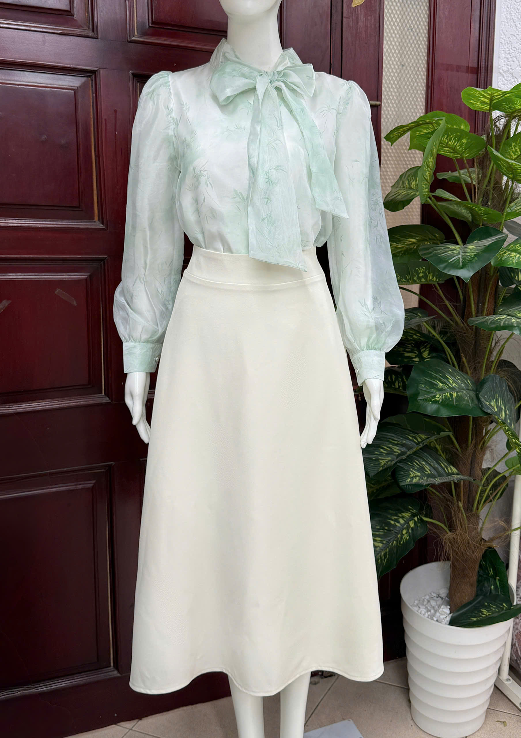 ADELINE HOUSE -  ĐẦM XANH NGỌC – NÀNG THƠ THANH LỊCH - TK195.1