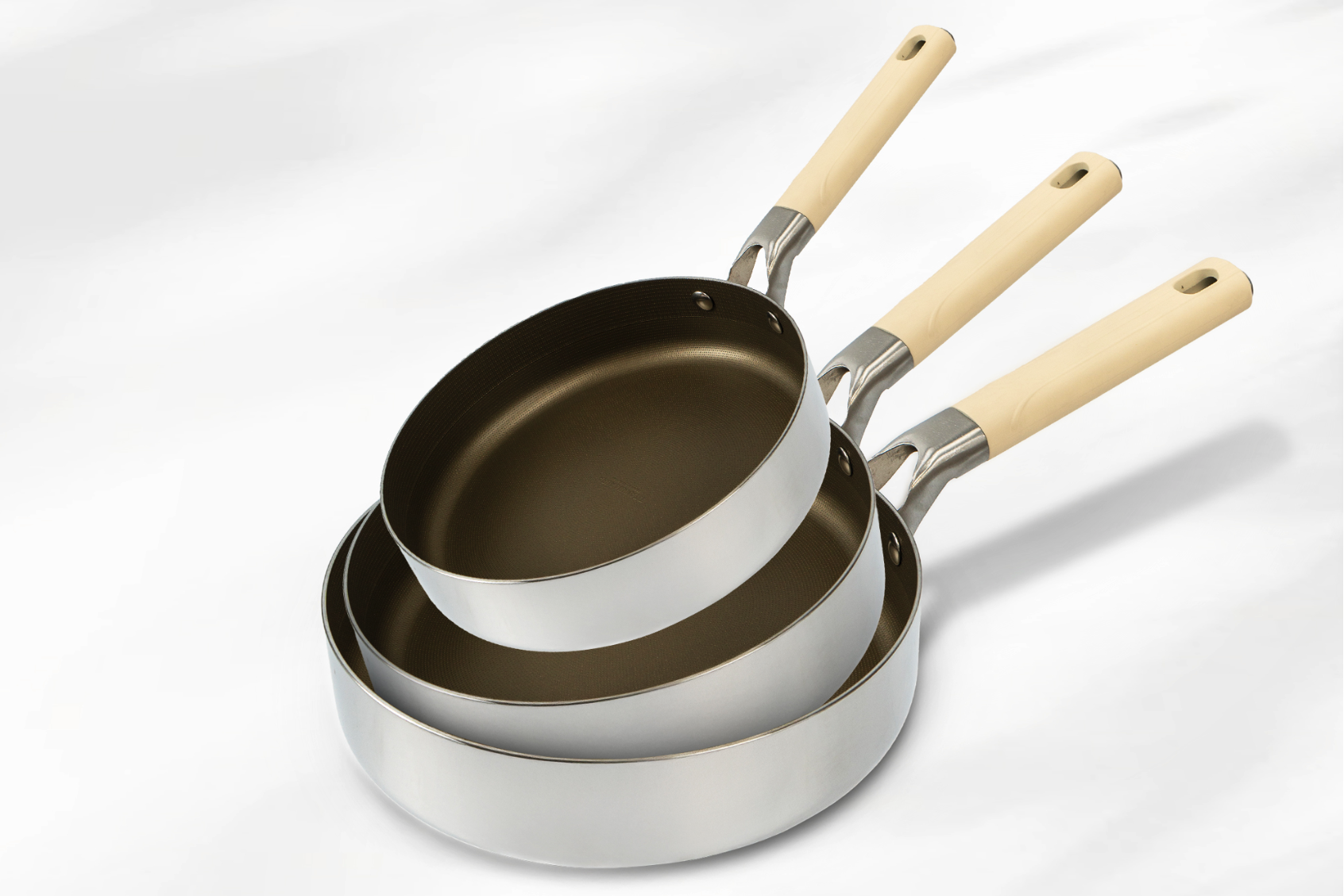 Haatz ra mắt dòng chảo rán thành đứng Titanium Aura