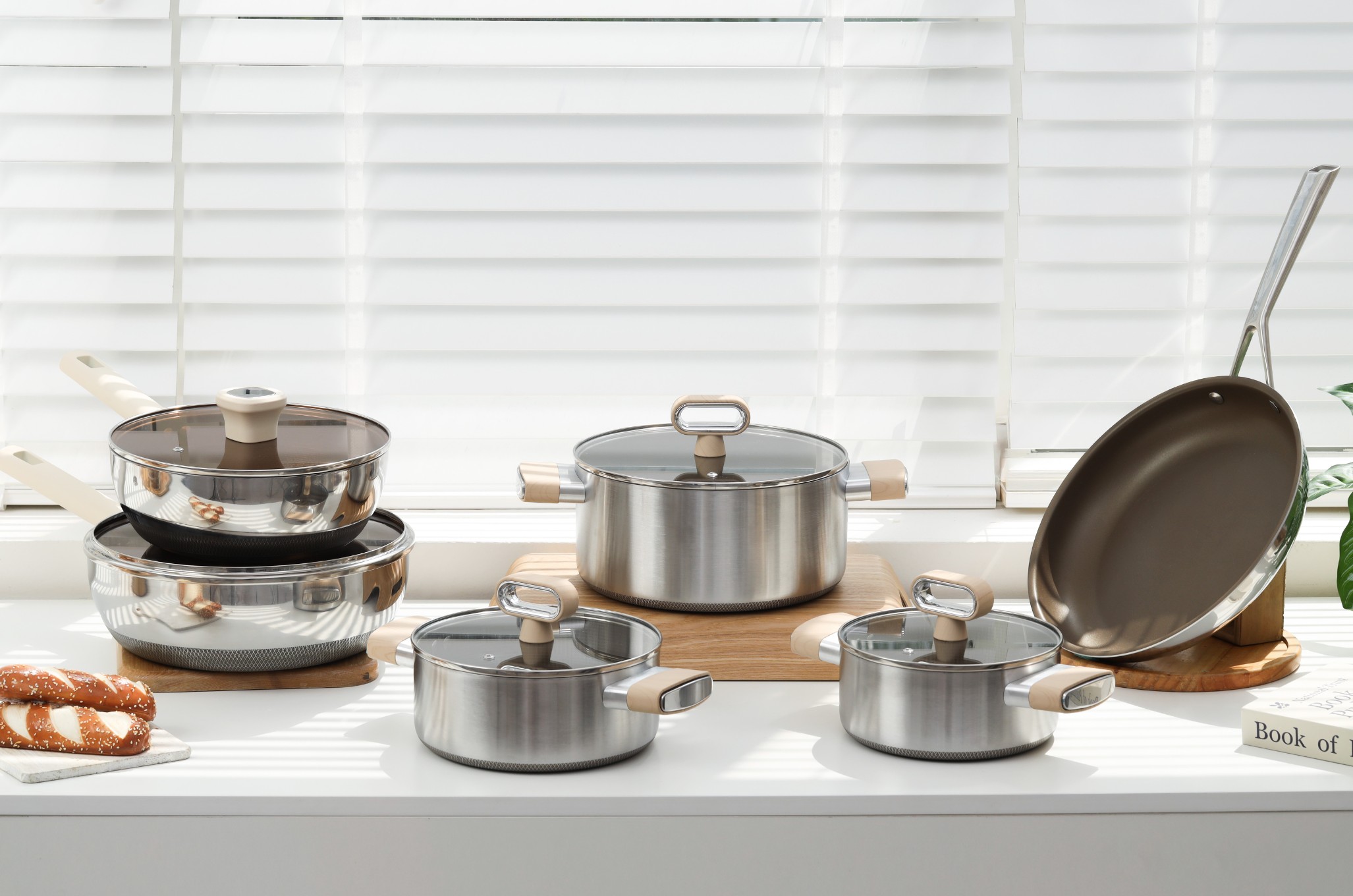 Cơn sốt nồi, chảo chống dính Titanium ở Việt Nam