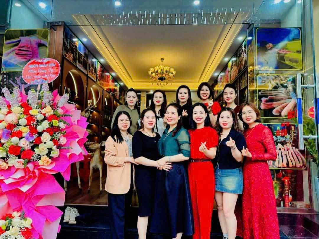 Sản phẩm nhung hươu, cao hươu, mật ong của thương hiệu Trầm Nhân đón nhận danh hiệu Top 10 chương Trình “Sao Vàng Thương hiệu Đất Việt 2024