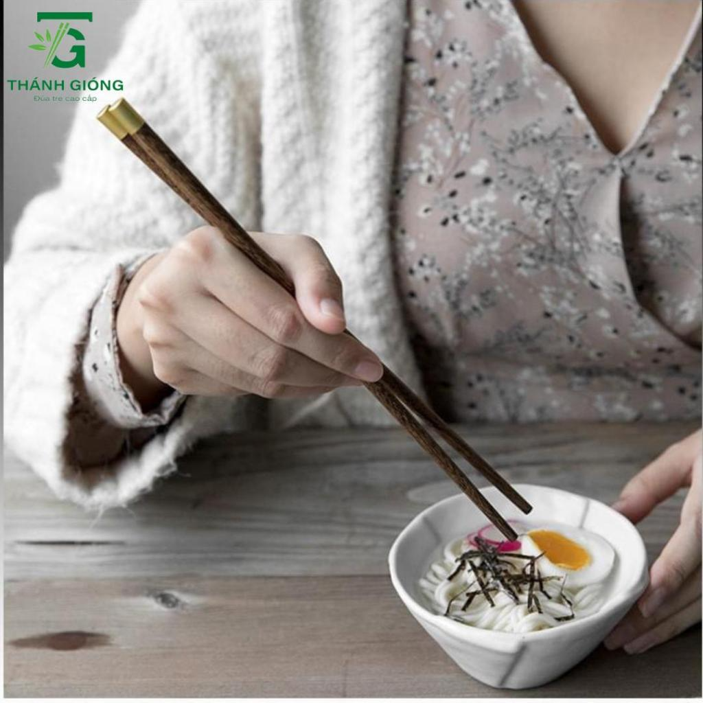 Đũa Gỗ Cánh Gà Tự Nhiên Chữ Phúc Hộp 10 Đôi