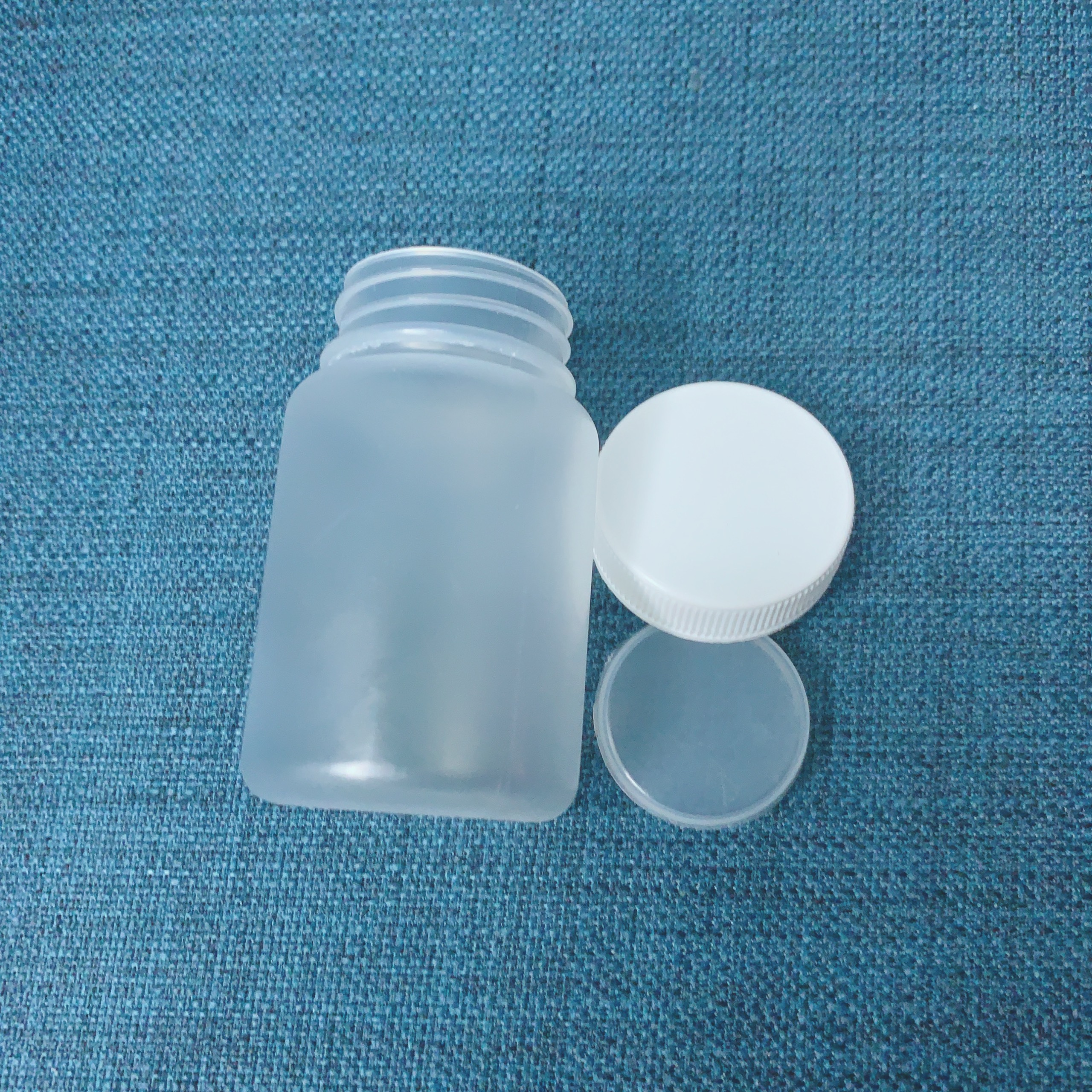 Hũ nhựa PP 60ml trong suốt có nút chống tràn