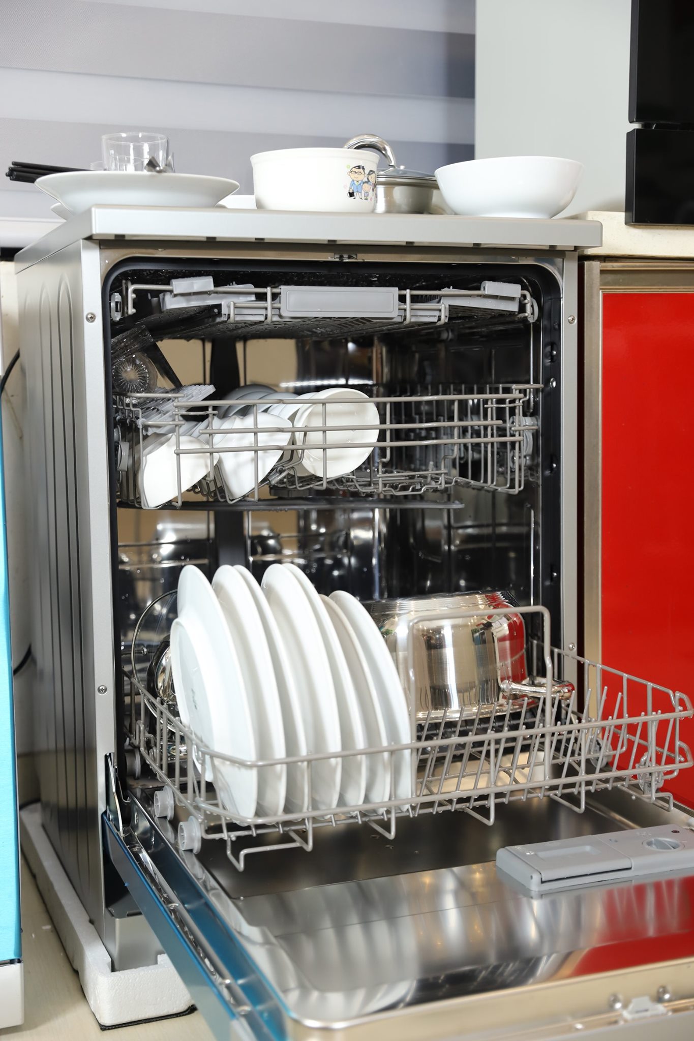 Máy rửa bát Texgio Dishwasher TG DT2026 - Mini 6 Bộ Sấy Khí Nóng, Diệt Khuẩn UV