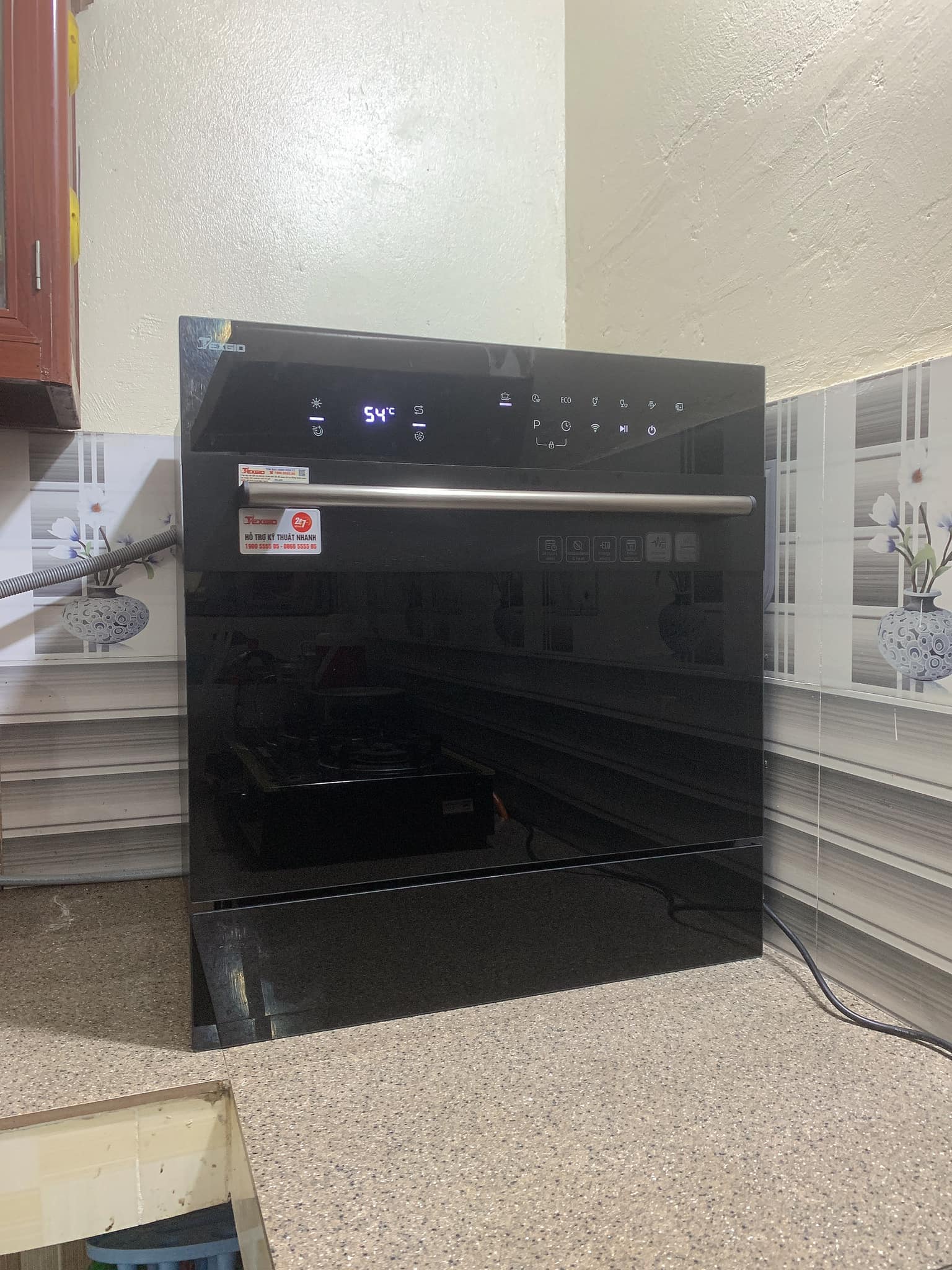 Máy rửa bát Texgio Dishwasher TGWF68GB Smart - 8 Bộ Nâng cấp 11 Bộ - Kết Nối Wifi, Sấy Khí Nóng