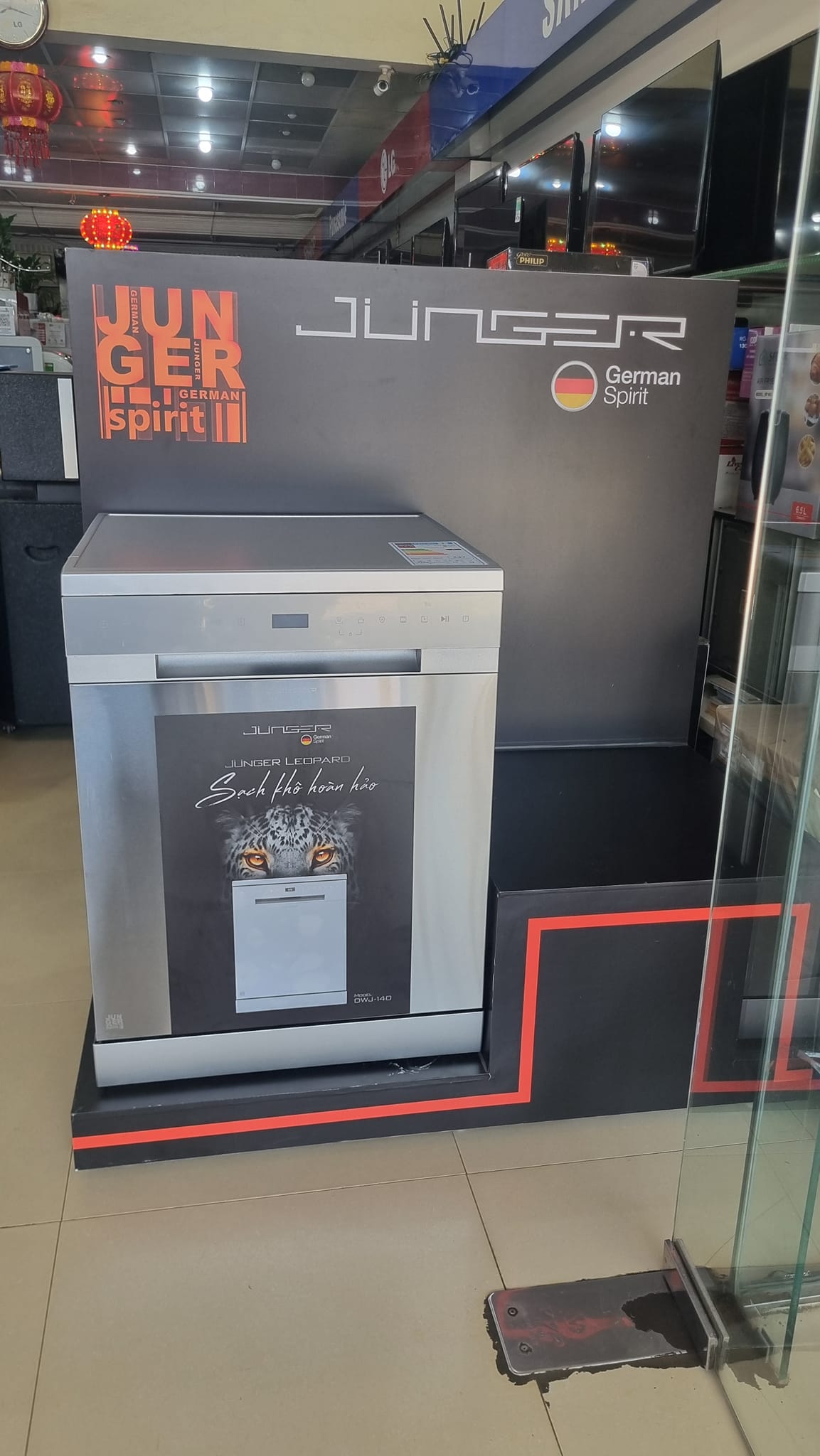 Máy rửa bát Junger Leopard DWJ-140