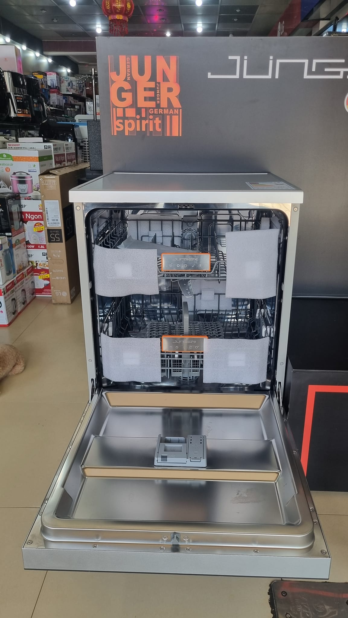 Máy rửa bát Junger Leopard DWJ-140
