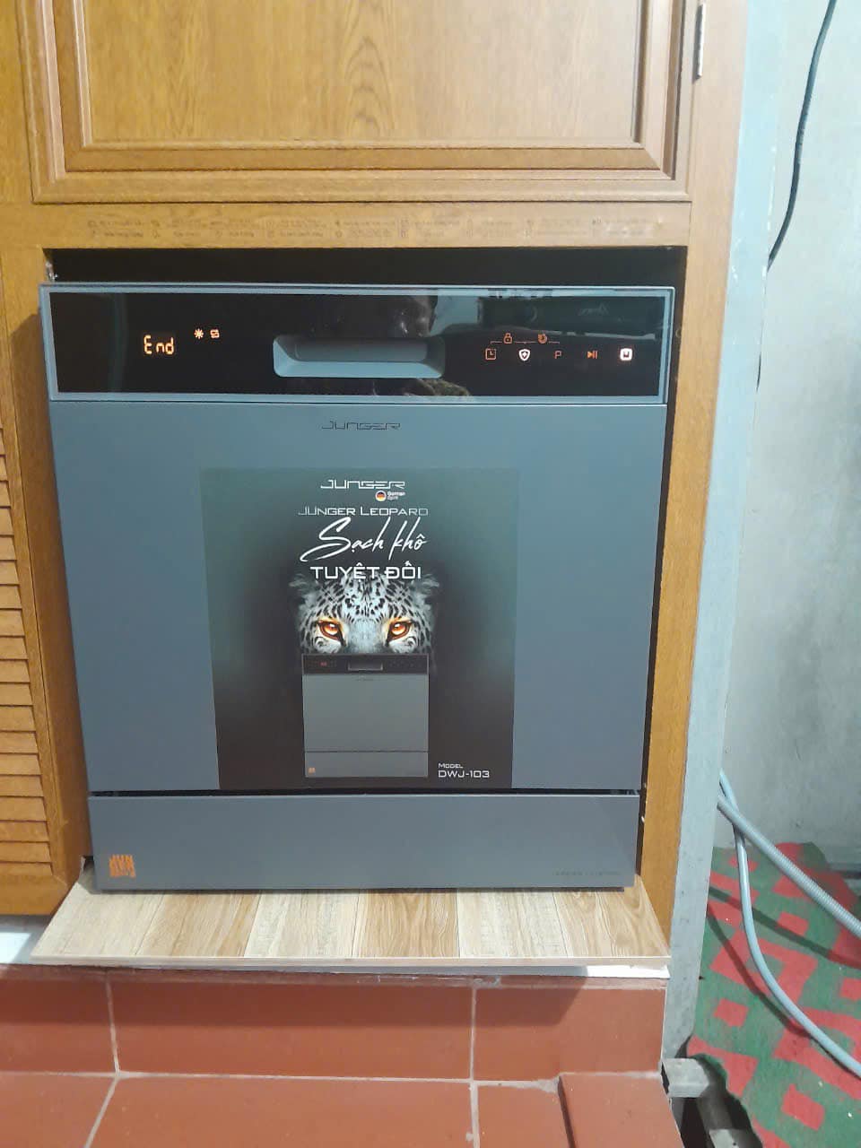 Máy rửa bát Junger Leopard DWJ-063