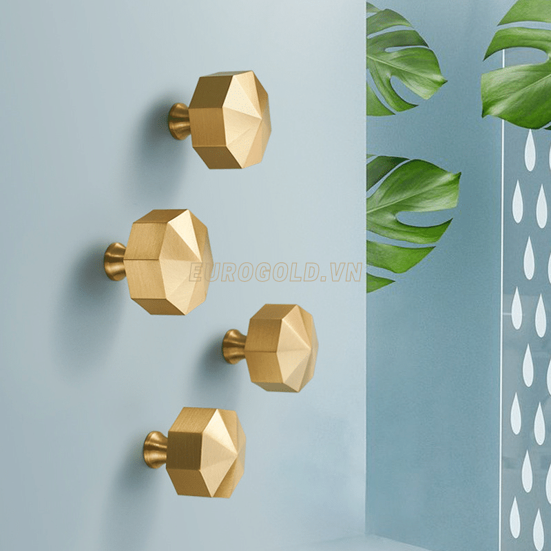 Núm Tủ Đồng Nguyên Chất BHBG30 Eurogold