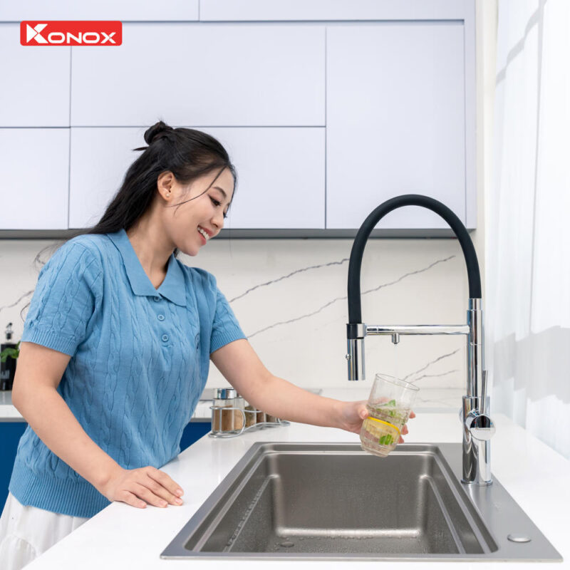Vòi rửa bát thân mềm 3 đường nước Combi Chrome