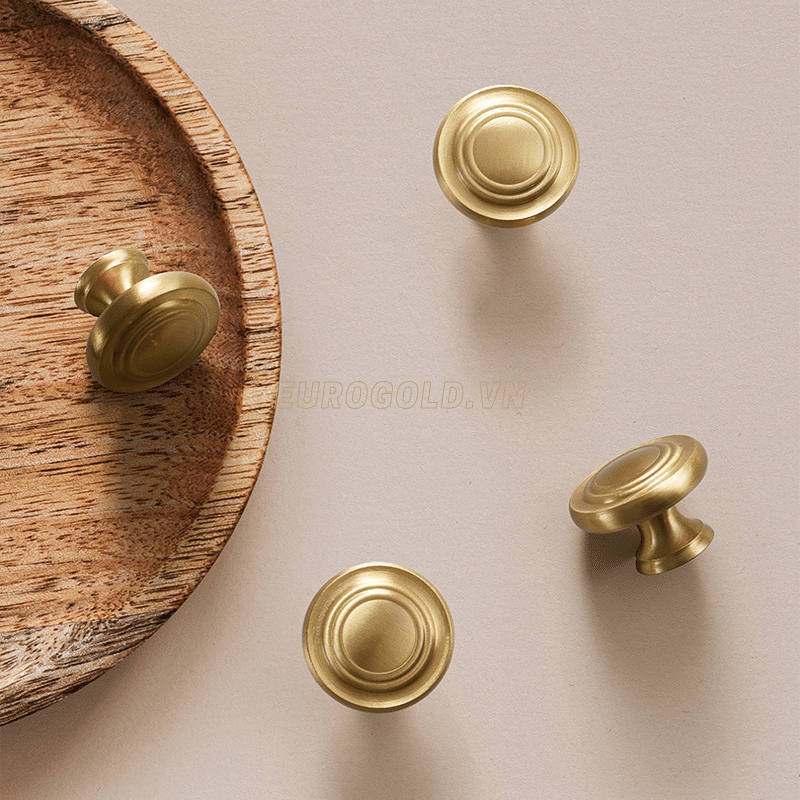 Núm Tủ Tròn Đồng Nguyên Chất BHG52 Eurogold