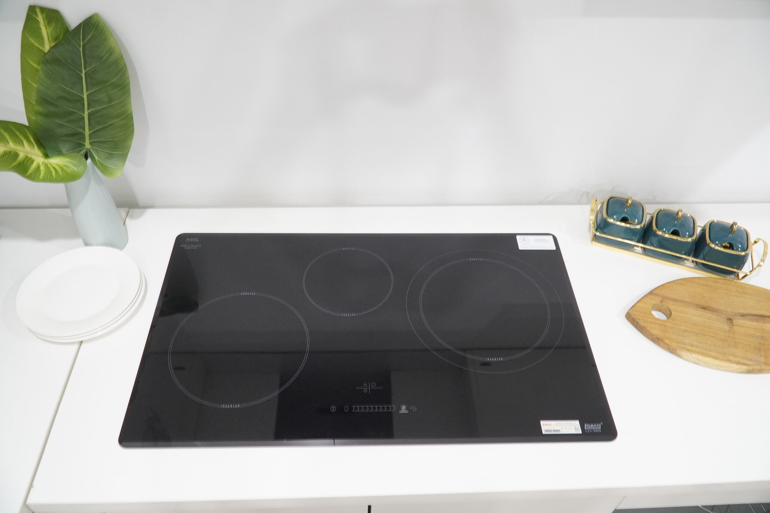 BẾP TỪ 3 VÙNG NẤU LORCA LCI 309