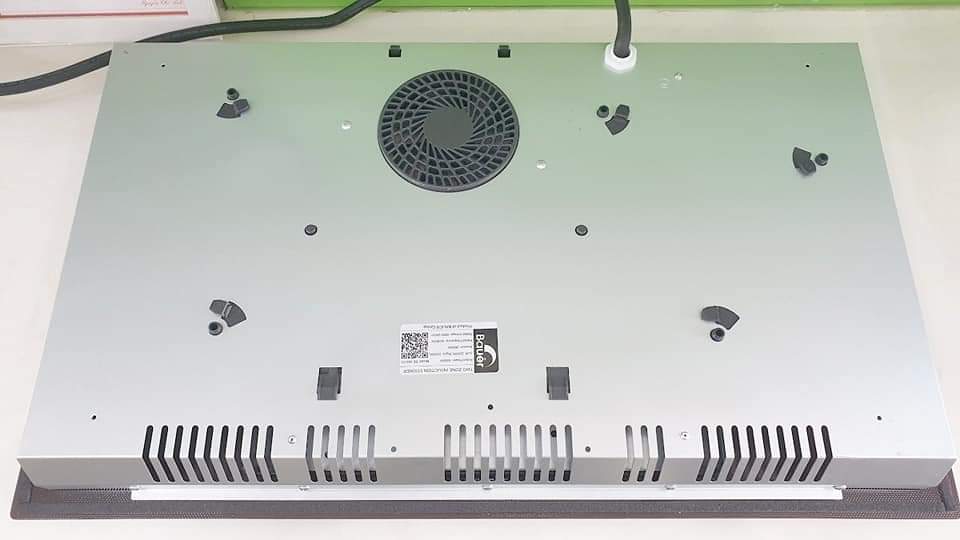 Bếp từ Bauer BE 58GTC