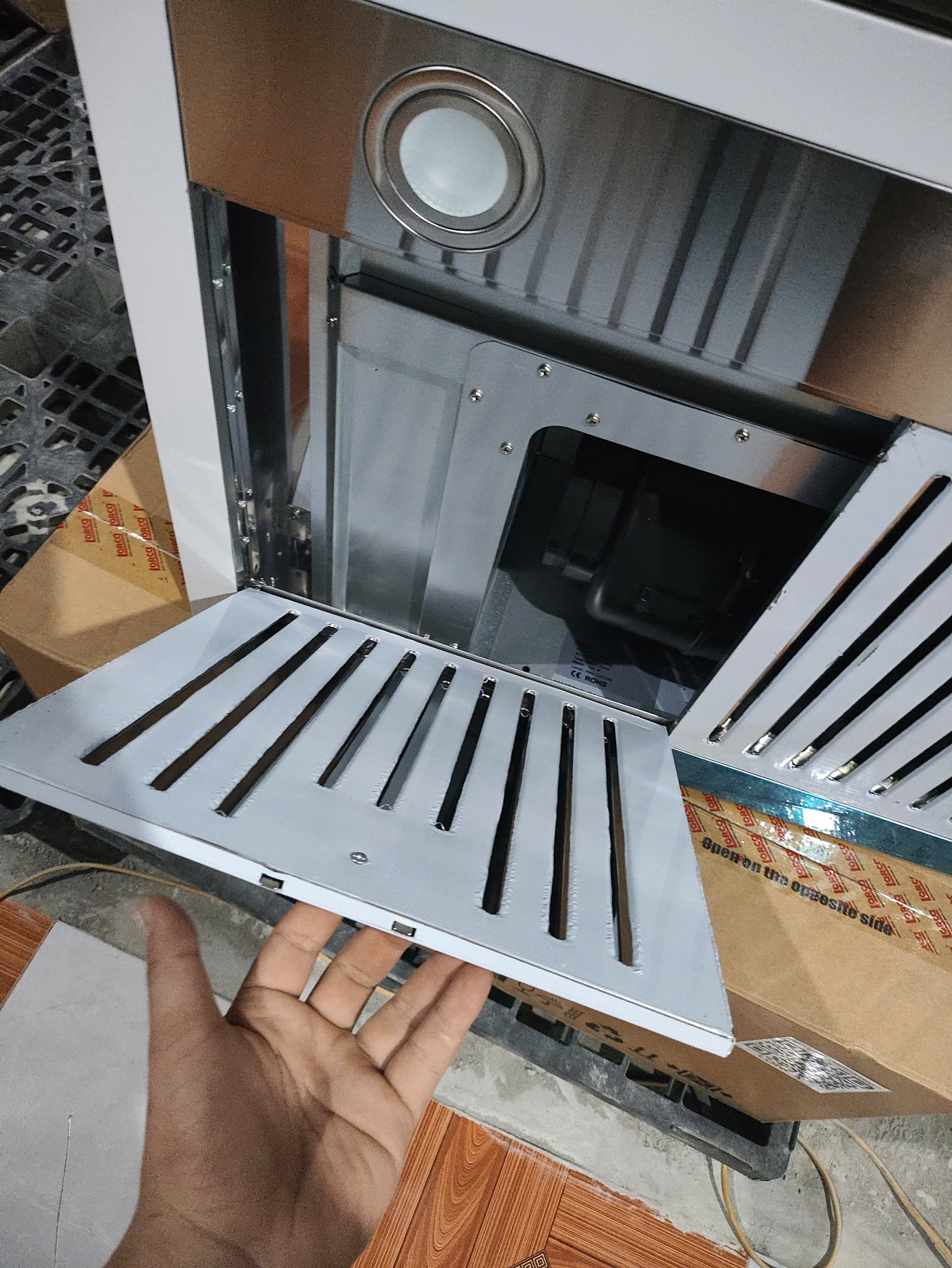 MÁY HÚT MÙI LORCA TA 6007E​​​​​​​ | Lưới inox | Siêu khỏe