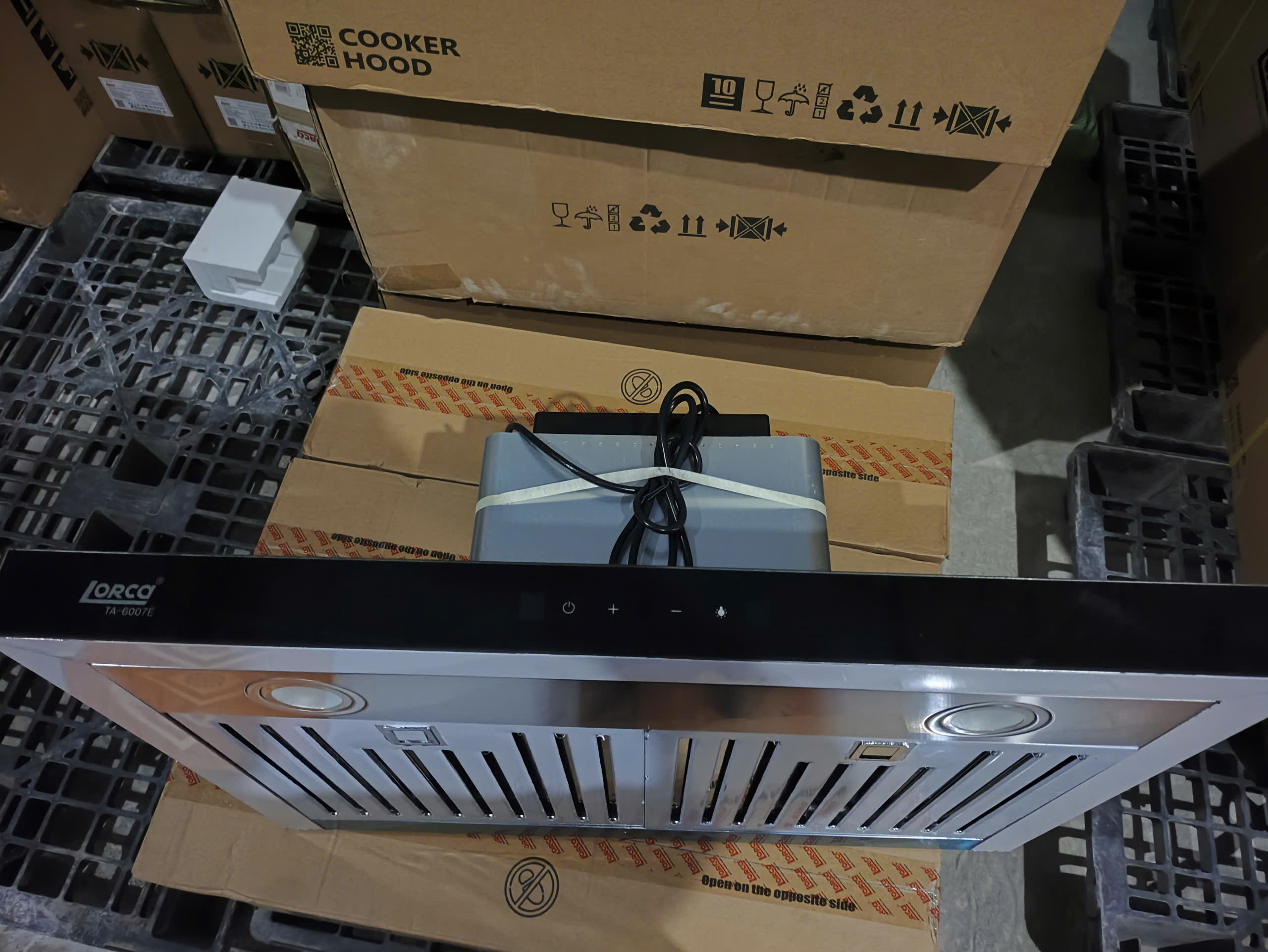 MÁY HÚT MÙI LORCA TA 6007E​​​​​​​ | Lưới inox | Siêu khỏe