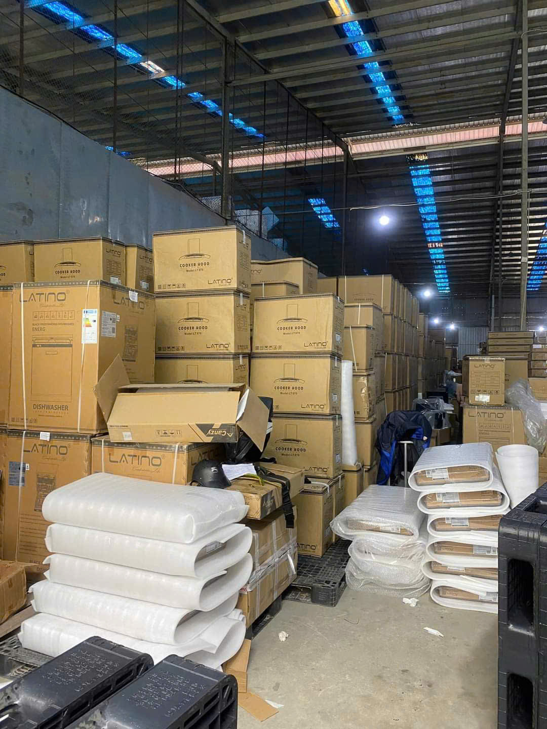 Bếp từ  , hút mùi , chậu rửa bát cho công trình , dự án , chung cư mini