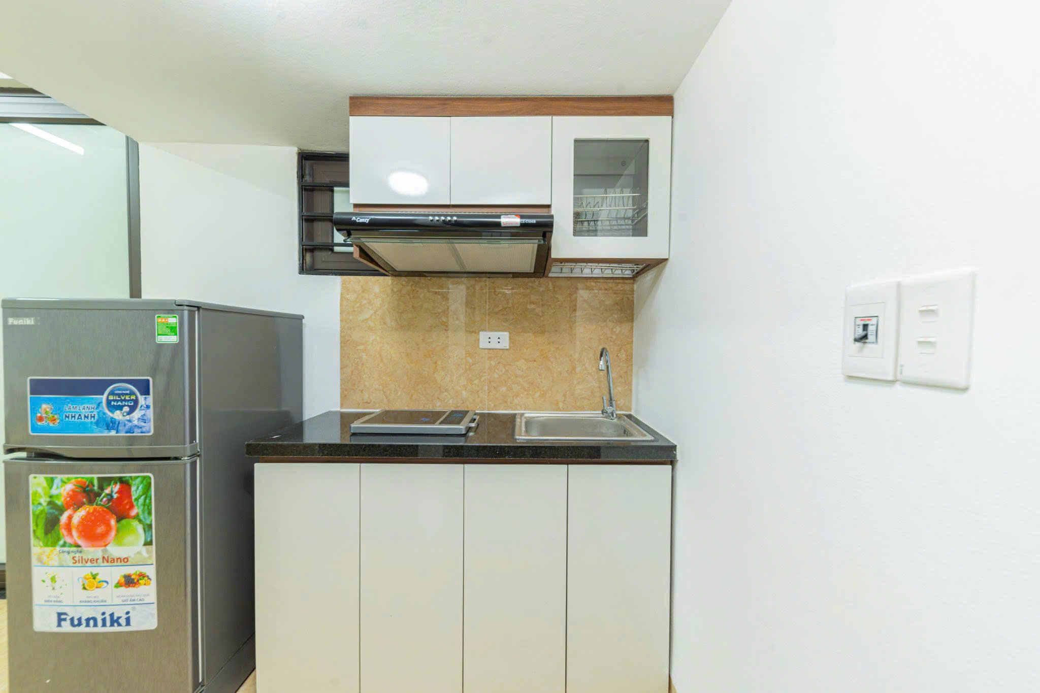 Bếp từ  , hút mùi , chậu rửa bát cho công trình , dự án , chung cư mini
