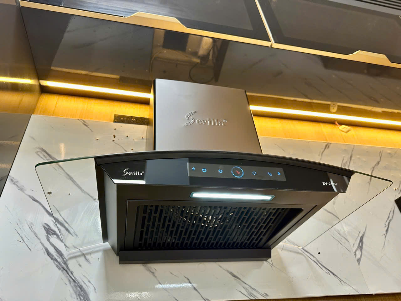Máy hút mùi Sevilla SV-G007
