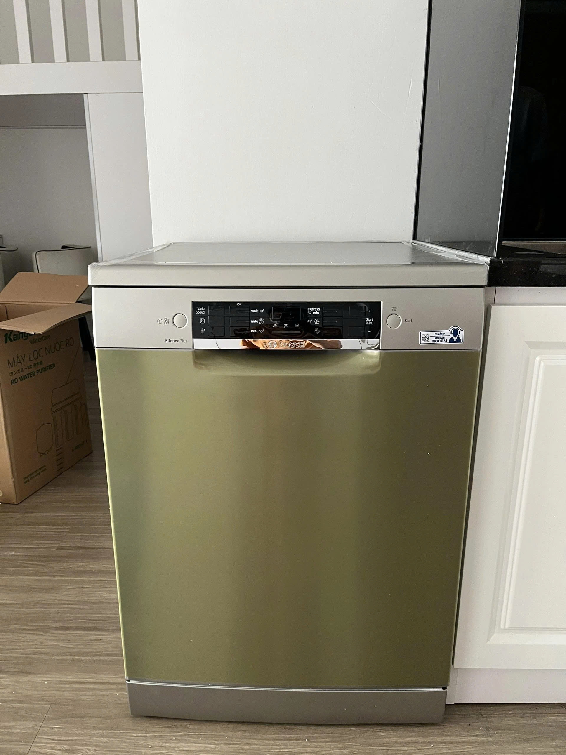 Máy rửa bát độc lập Bosch SMS46GI01P - Serie 4