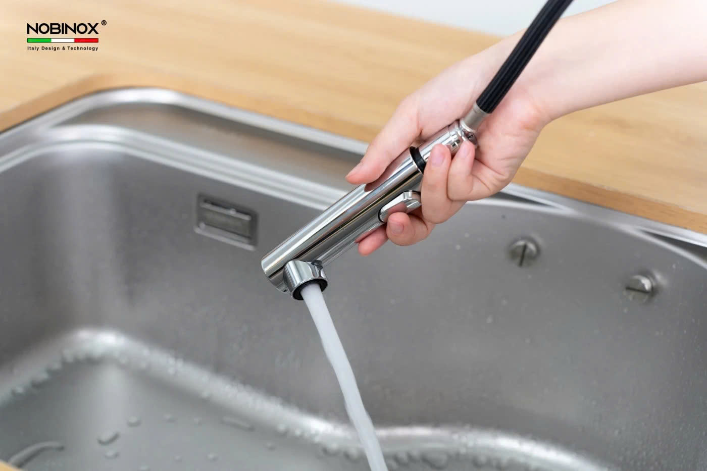 VÒI RỬA BÁT DÂY RÚT NOBINOX BIANCO NX600