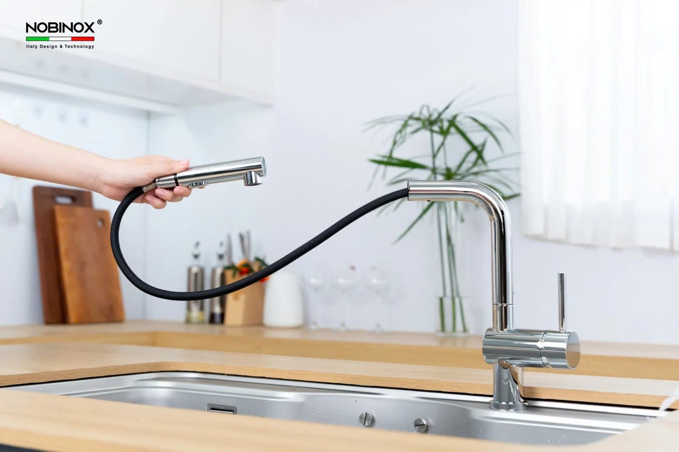VÒI RỬA BÁT DÂY RÚT NOBINOX BIANCO NX600