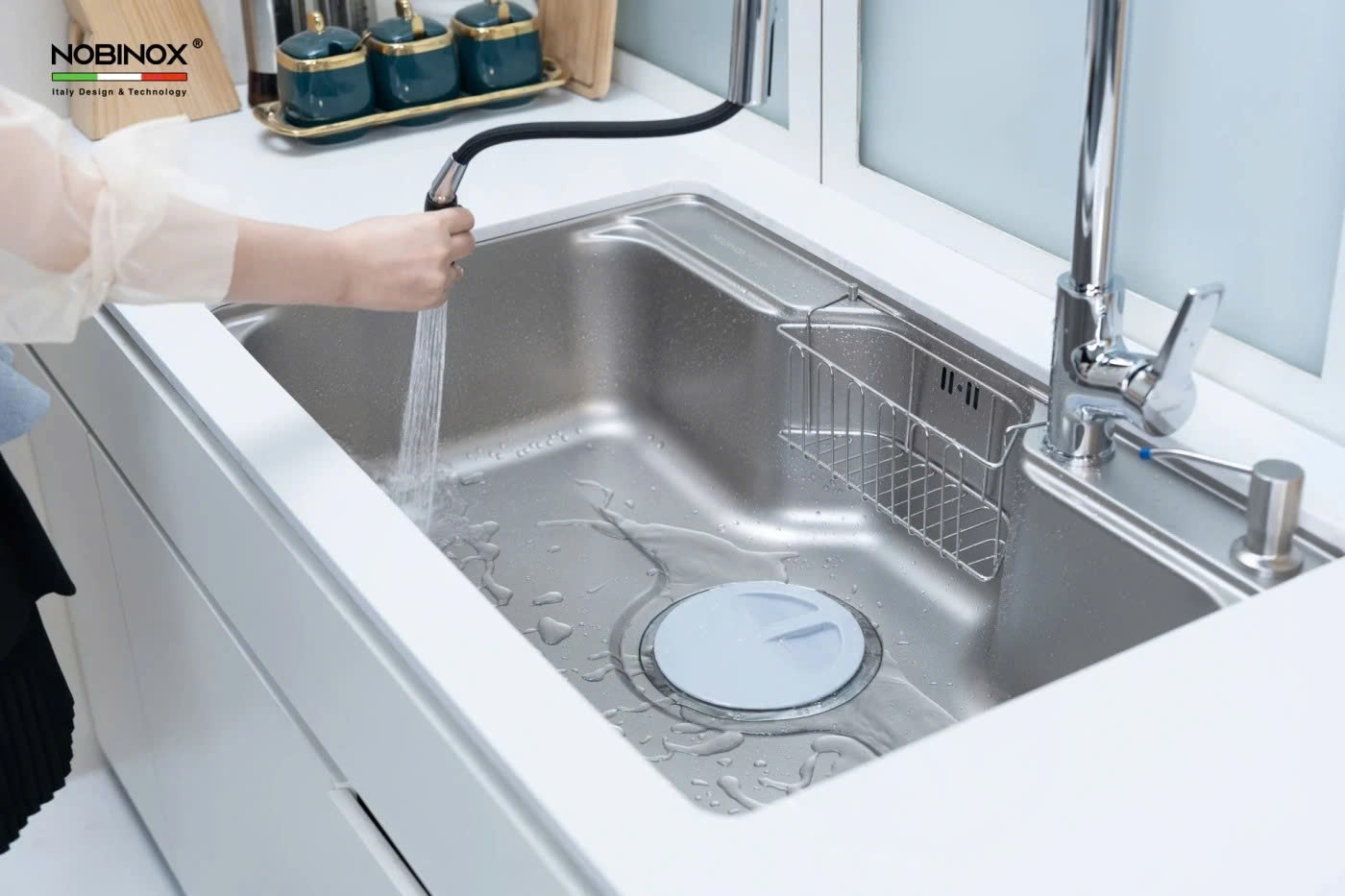 VÒI RỬA BÁT DÂY RÚT NOBINOX LOFT NX533