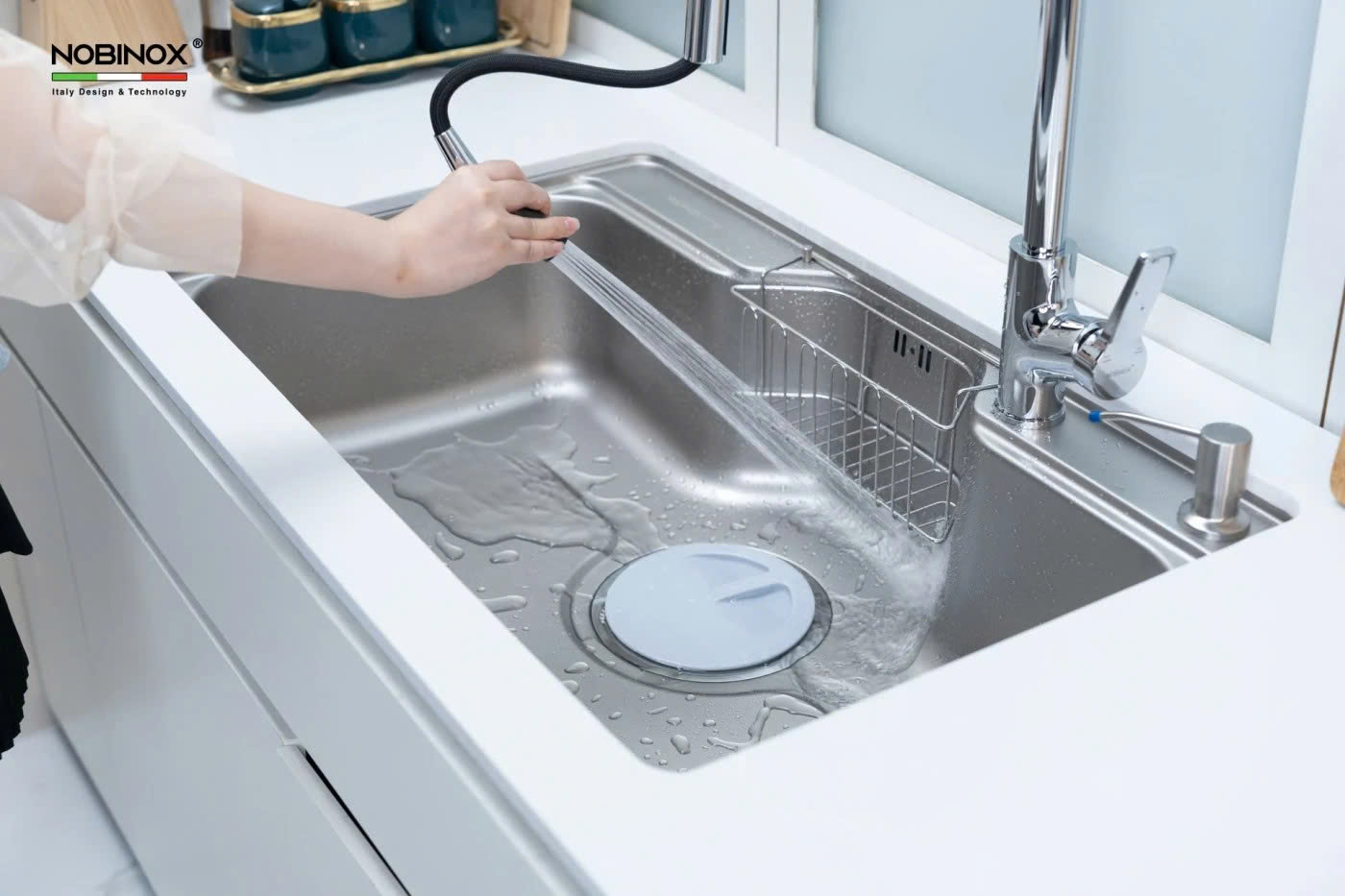 VÒI RỬA BÁT DÂY RÚT NOBINOX LOFT NX533