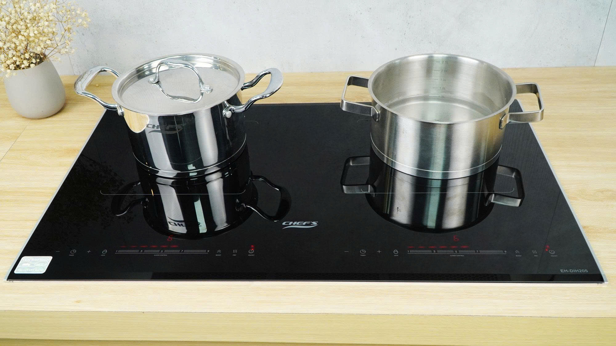 Bếp từ đôi Chefs EH DIH 205