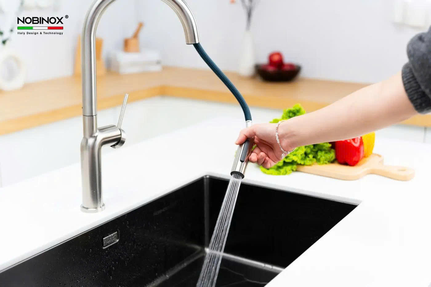 VÒI RỬA BÁT DÂY RÚT NOBINOX ADORA NX992