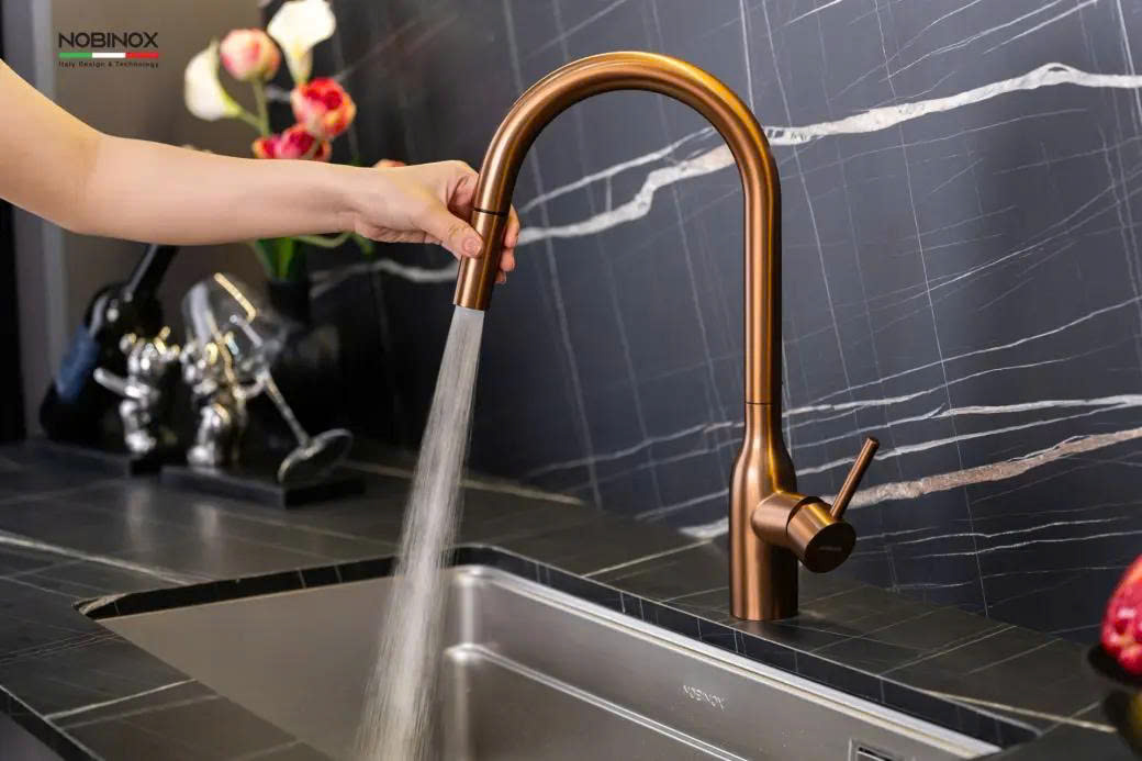 VÒI RỬA BÁT DÂY RÚT NOBINOX AQUA NX662T