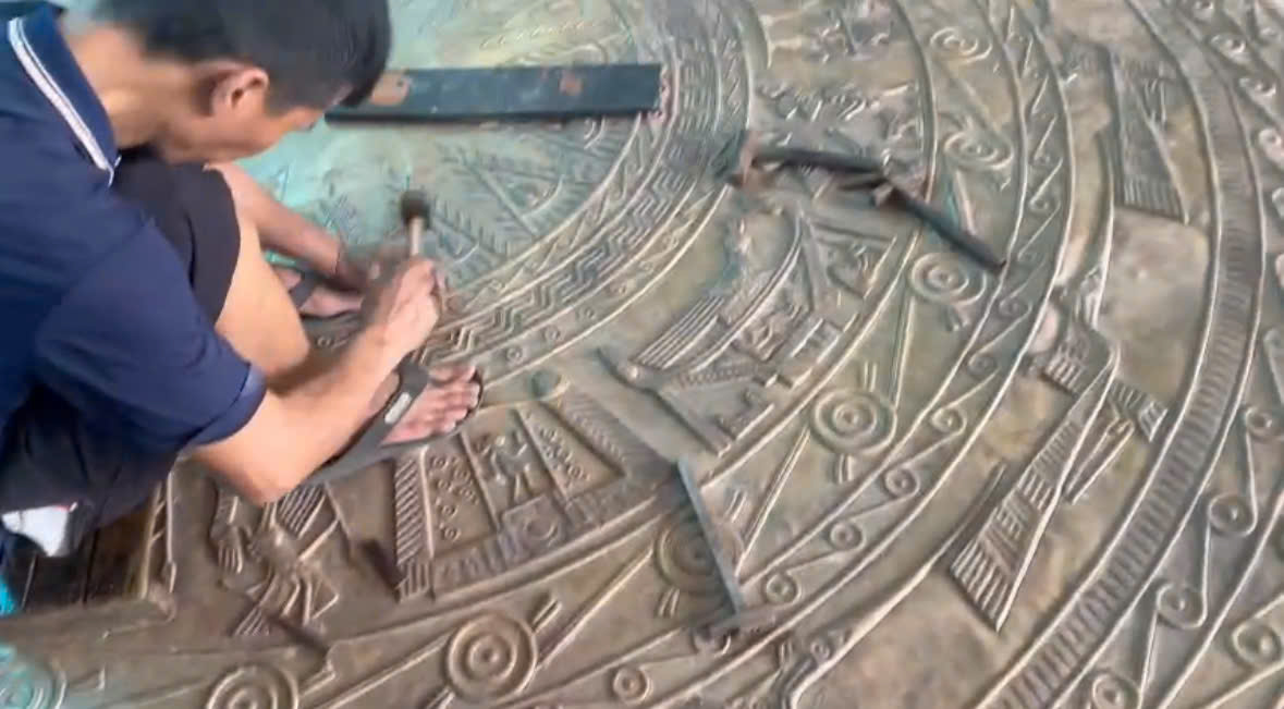 Nghệ thuật đúc đồng thủ công – Lưu giữ tinh hoa truyền thống Việt