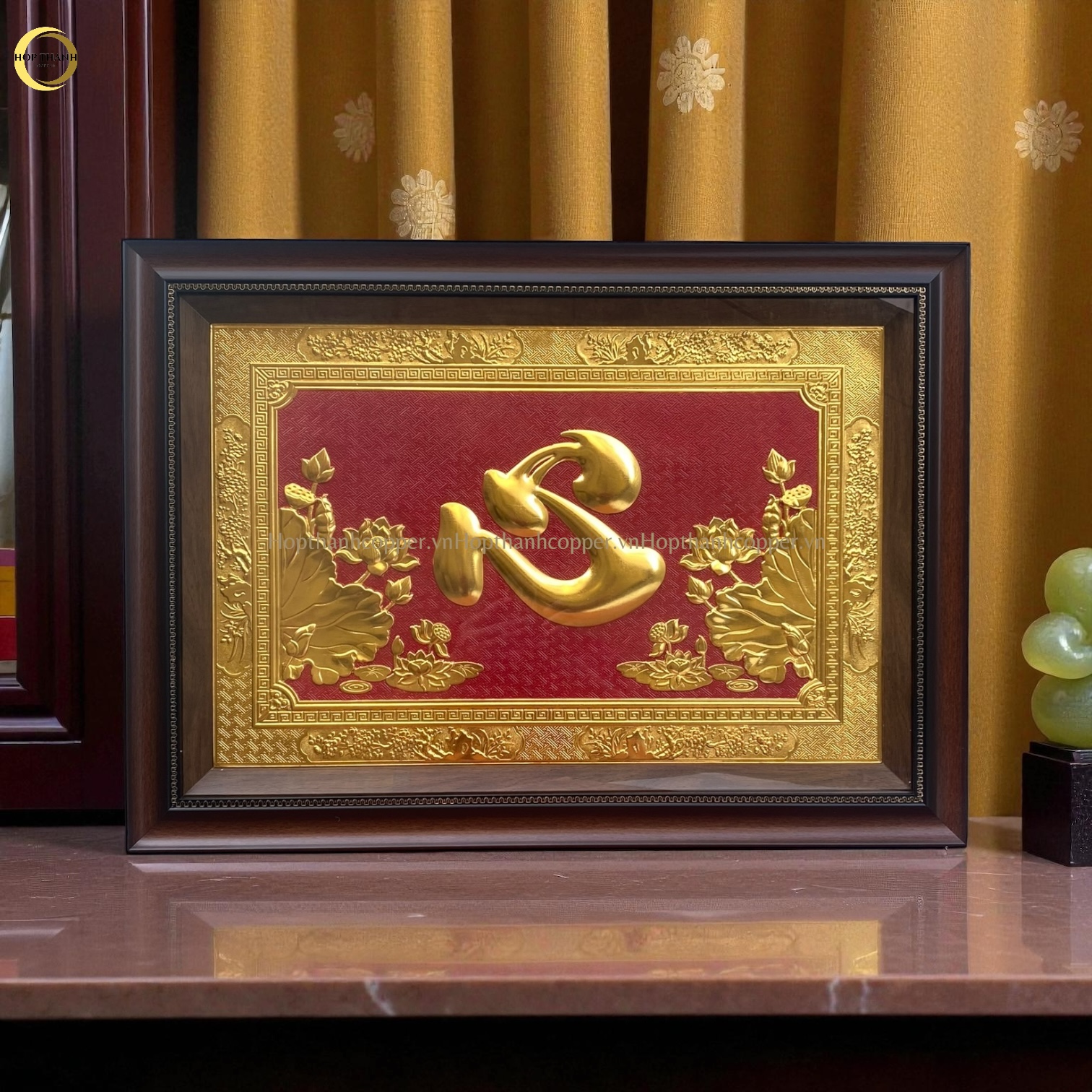 TRANH CHỮ TÂM BẰNG ĐỒNG DÁT VÀNG - KÍCH THƯỚC 50X70CM