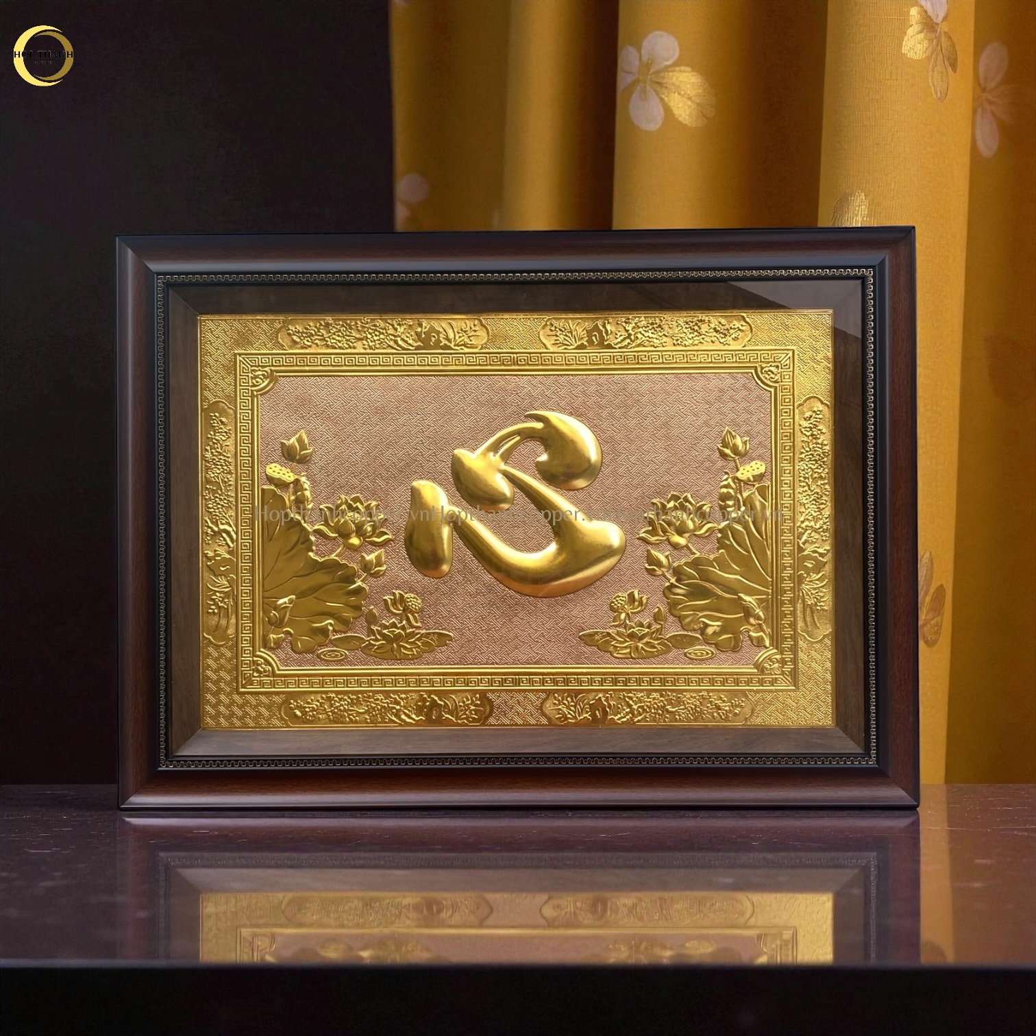 TRANH CHỮ TÂM BẰNG ĐỒNG DÁT VÀNG - KÍCH THƯỚC 50X70CM