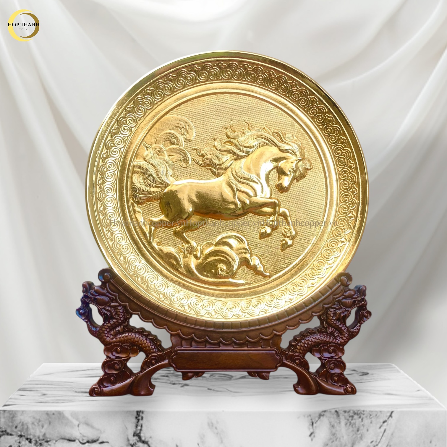 TRANH ĐĨA ĐỒNG MÃ ĐÁO THÀNH CÔNG MẠ VÀNG 24K - ĐK 25CM