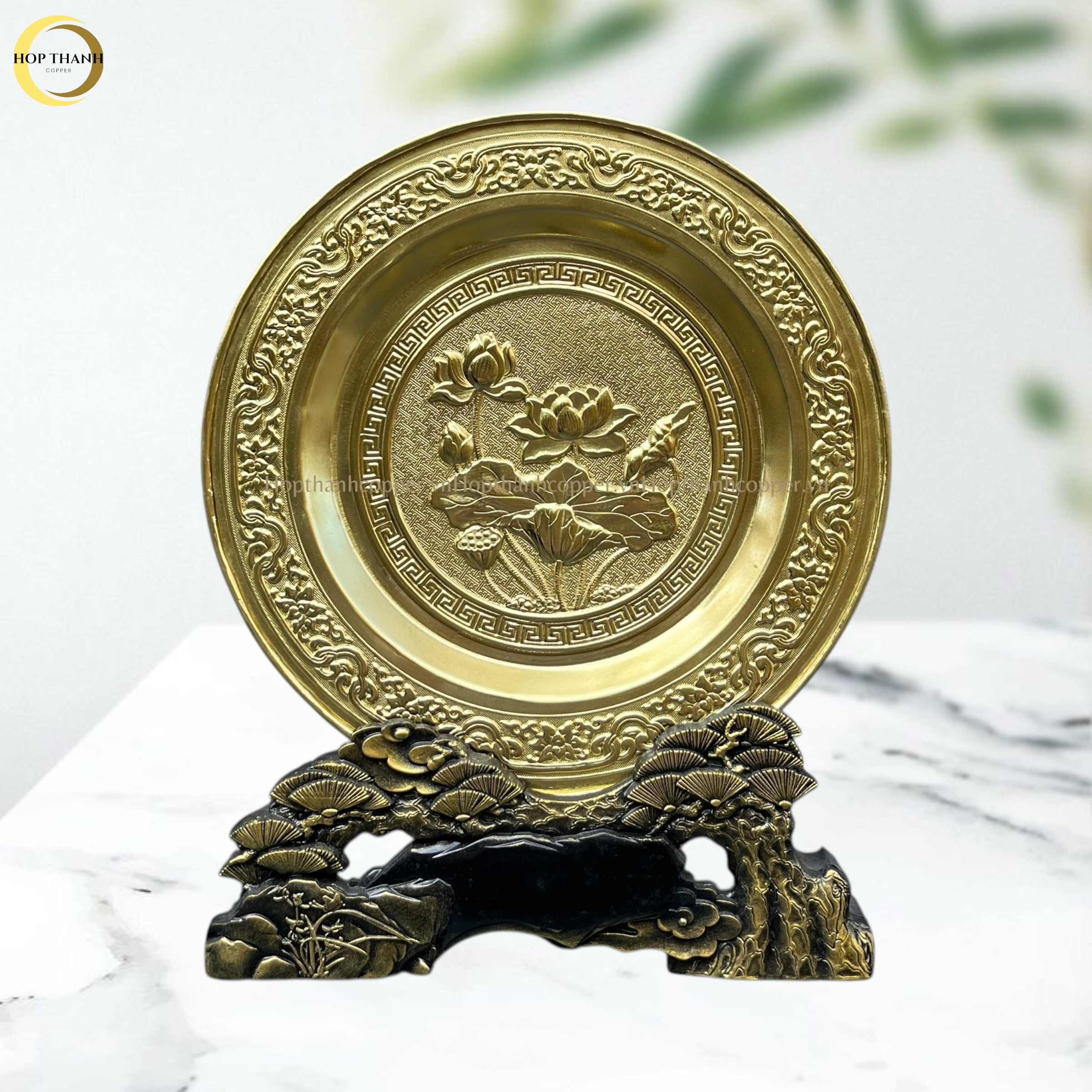 TRANH ĐĨA HOA SEN BẰNG ĐỒNG VÀNG  - TRANH QUÀ TẶNG ĐỂ BÀN (KÍCH THƯỚC 25CM)