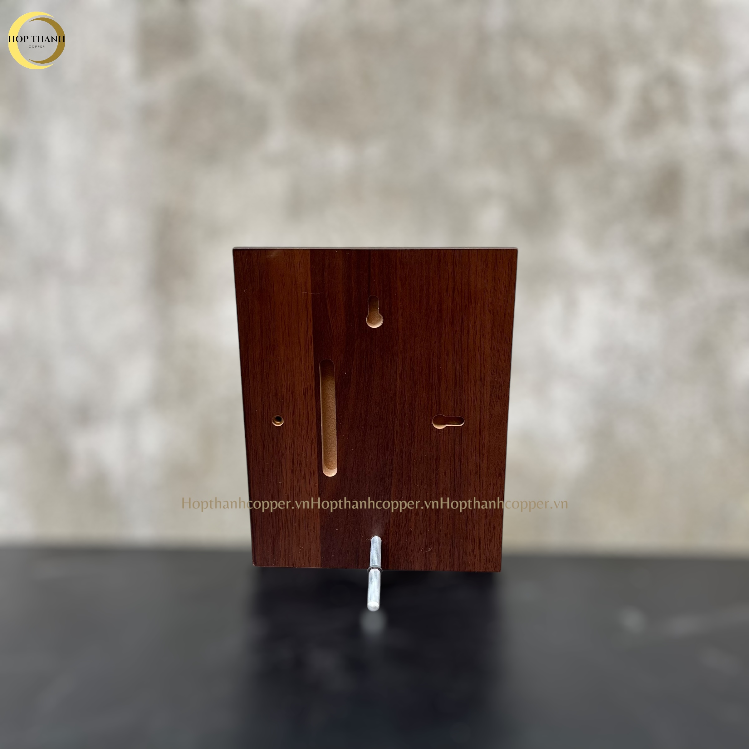 TRANH HỒ HOÀN KIẾM BẰNG ĐỒNG VÀNG GIẢ CỔ- TRANH QUÀ TẶNG ĐỂ BÀN (KÍCH THƯỚC 17X22CM )