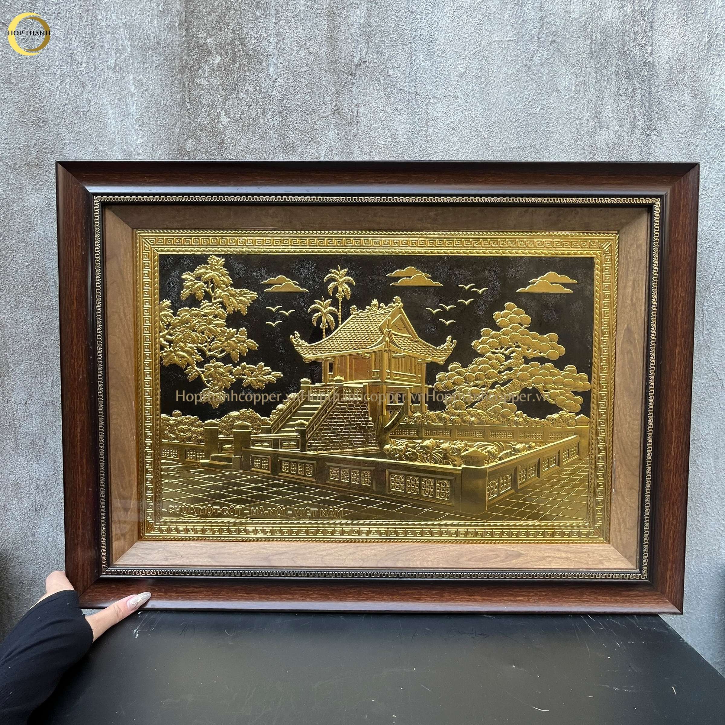TRANH CHÙA MỘT CỘT BẰNG ĐỒNG DÁT VÀNG - KÍCH THƯỚC 70X50CM