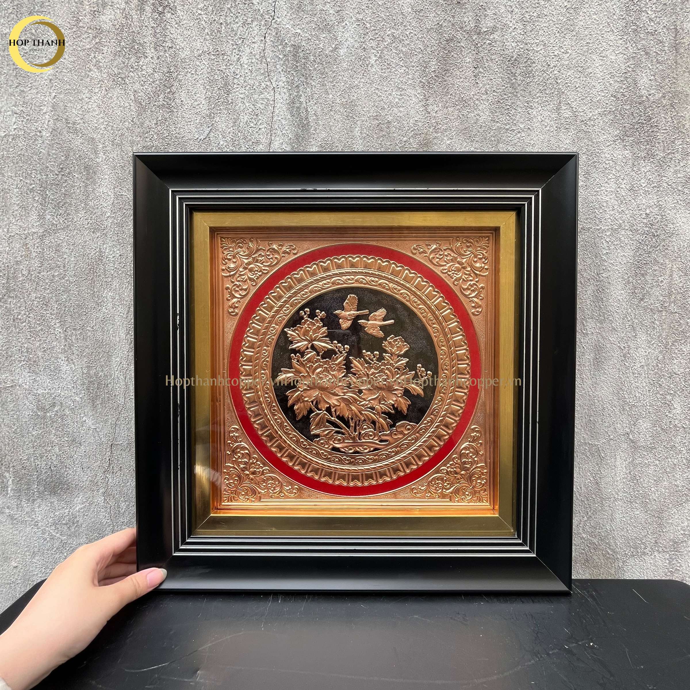 TRANH HOA CÁT TƯỜNG NHƯ Ý BẰNG ĐỒNG VÀNG GIẢ CỔ - KÍCH THƯỚC 40X40CM