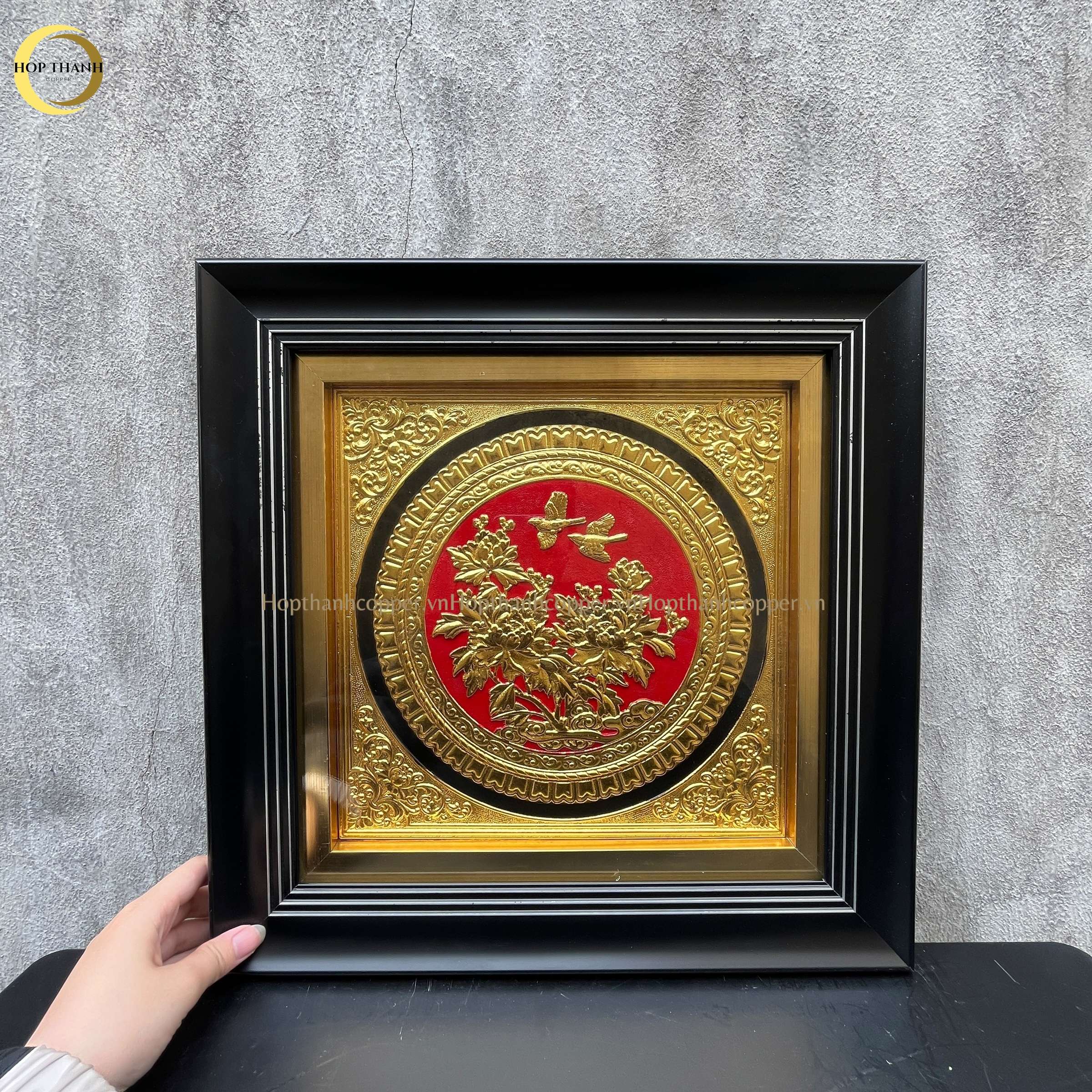 TRANH HOA CÁT TƯỜNG NHƯ Ý BẰNG ĐỒNG DÁT VÀNG - KÍCH THƯỚC 40X40CM