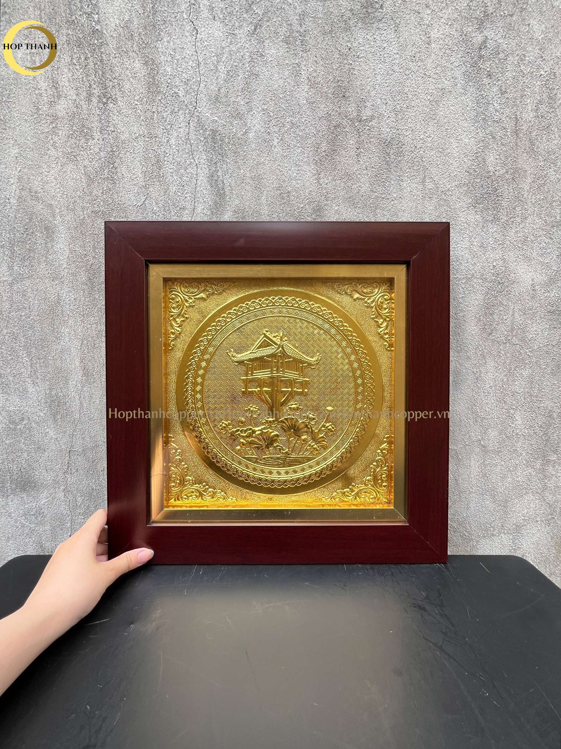TRANH CHÙA MỘT CỘT BẰNG ĐỒNG DÁT VÀNG - KÍCH THƯỚC 40x40CM