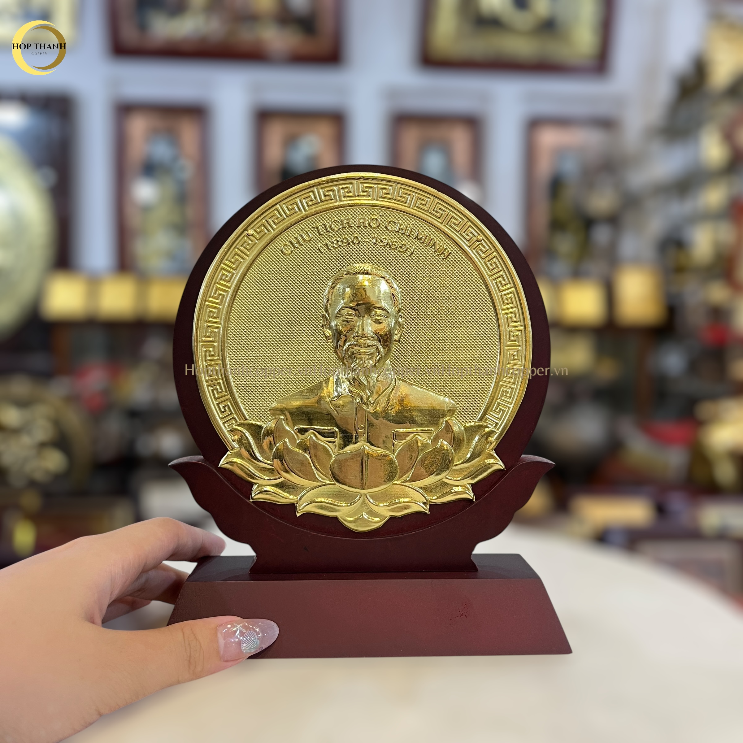 TRANH ĐỒNG CHÂN DUNG CHỦ TỊCH HỒ CHÍ MINH  - KÍCH THƯỚC 14X19CM