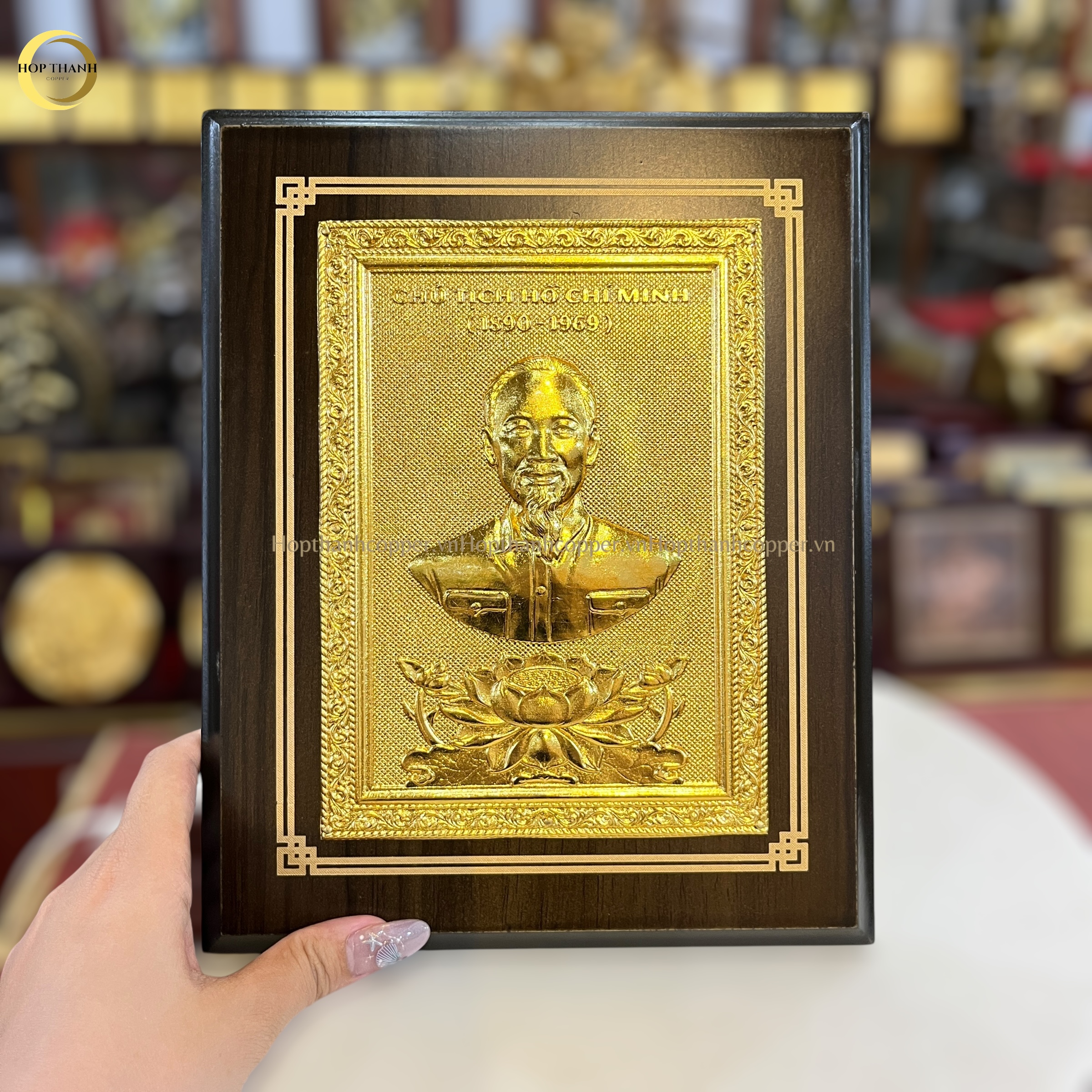 TRANH ĐỒNG CHÂN DUNG CHỦ TỊCH HỒ CHÍ MINH  - KÍCH THƯỚC 20X25CM