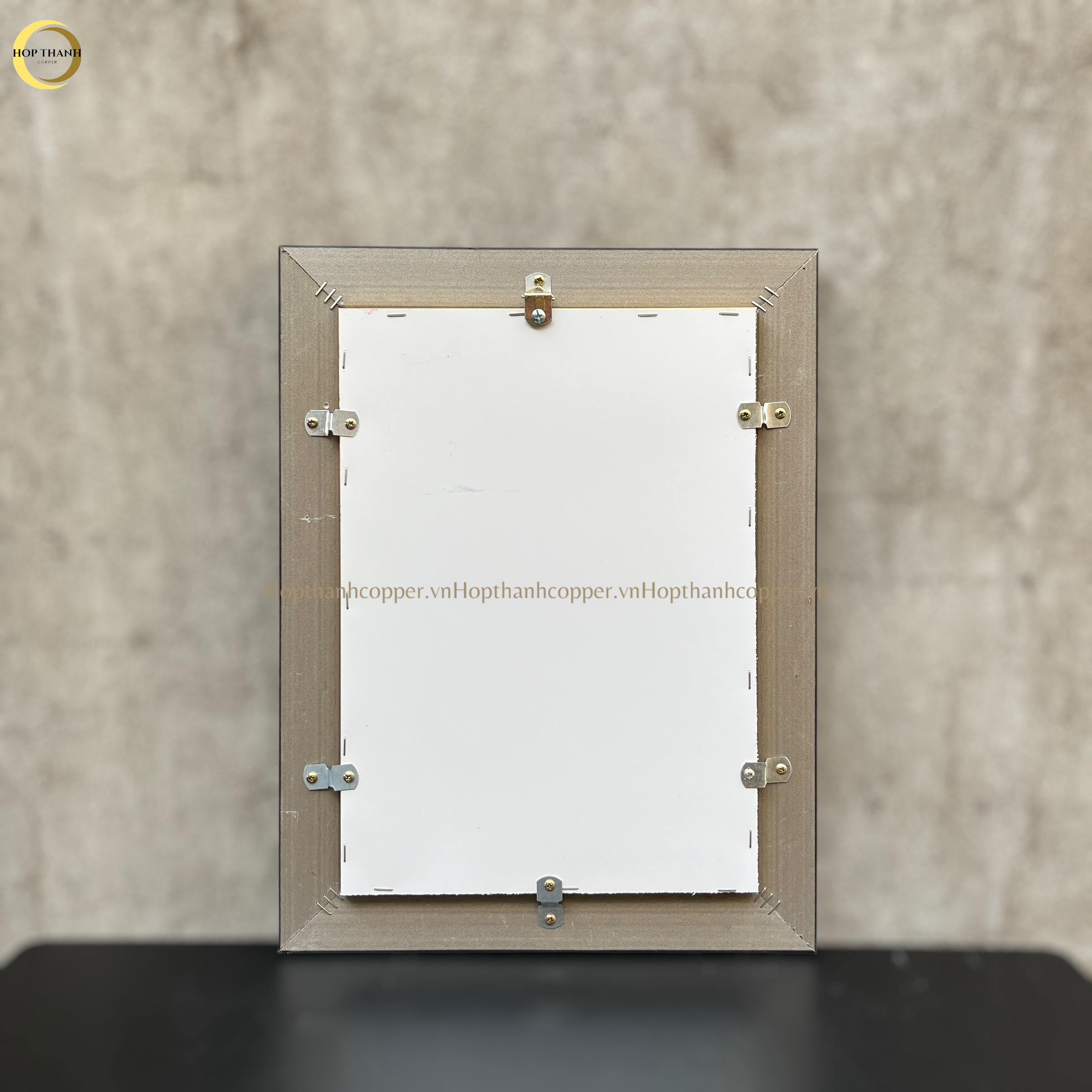 TRANH CHỮ TÂM BẰNG ĐỒNG DÁT VÀNG - KÍCH THƯỚC 32X42CM